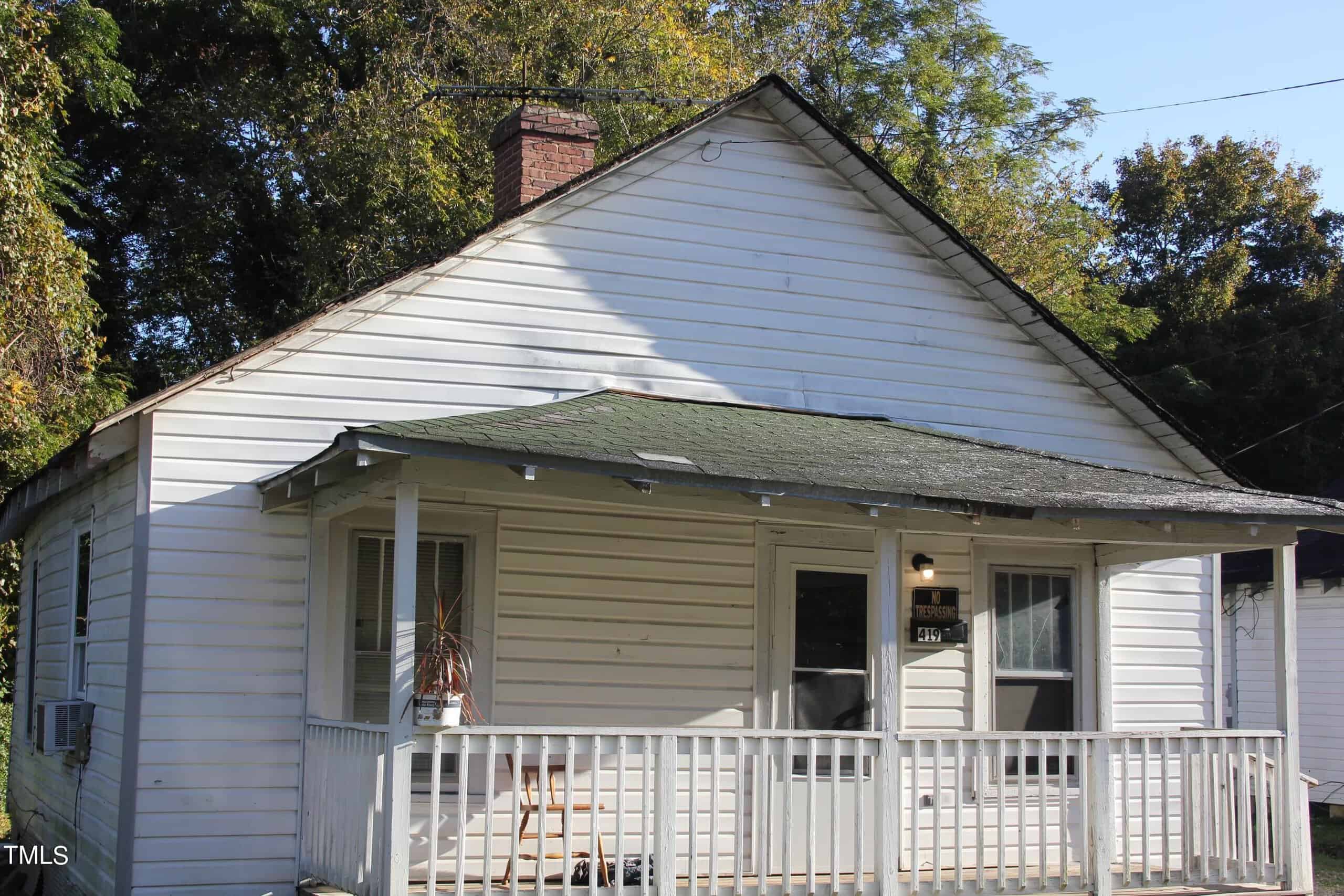 419 E Rockspring Street, Henderson, NC 27536