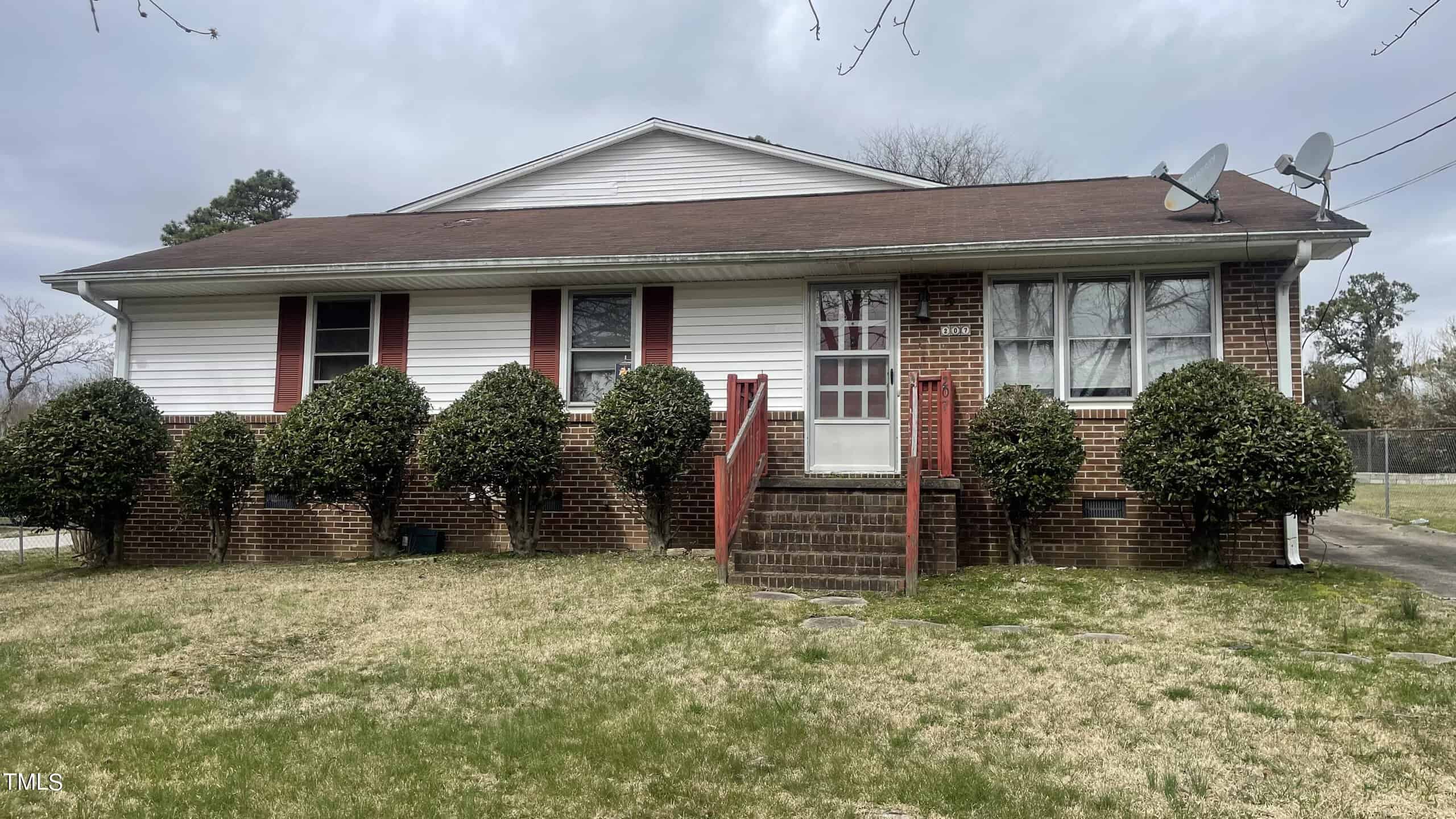 207 Summitt Avenue, Oxford, NC 27565