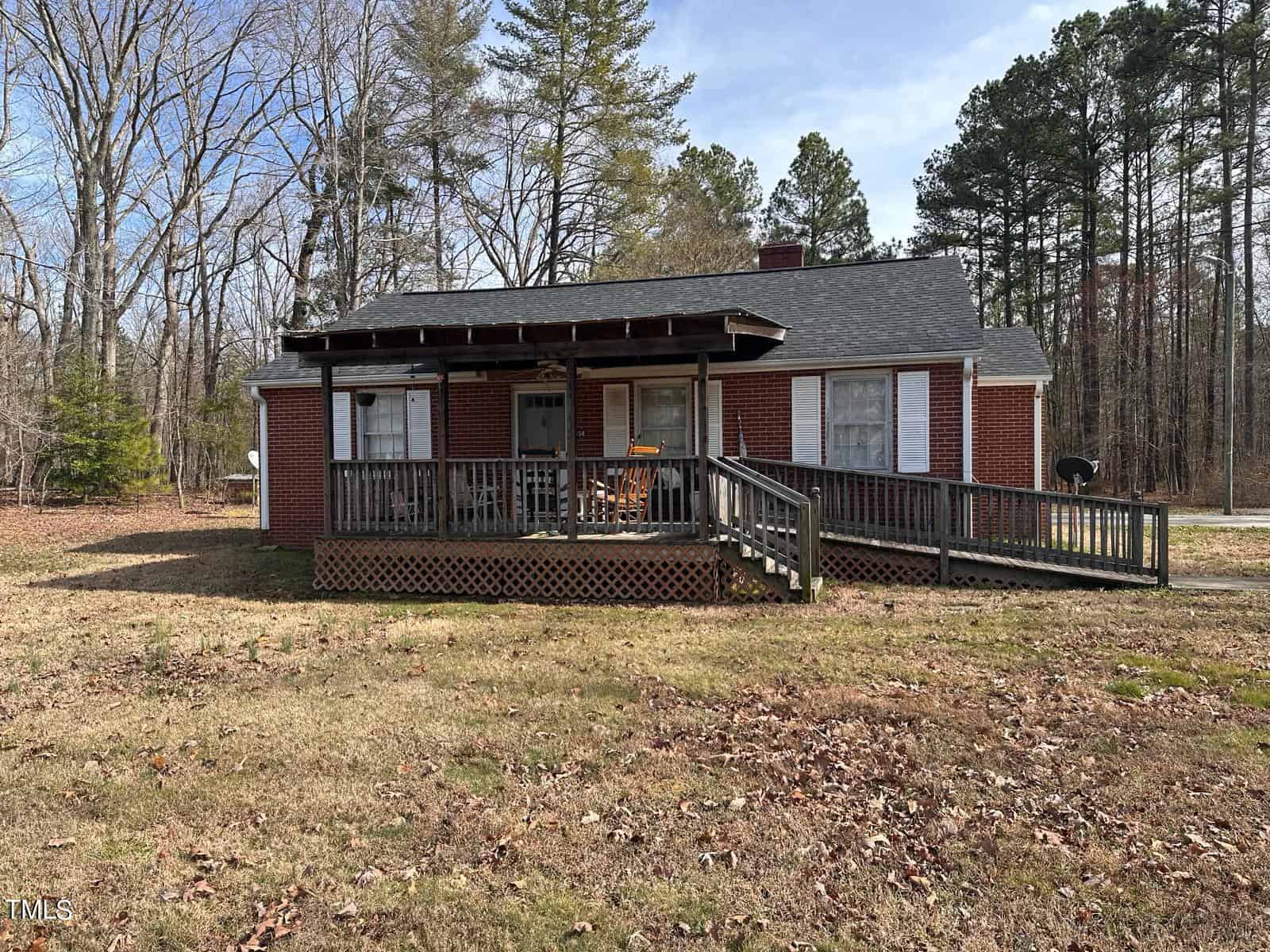 8658 US 15, Bullock, NC 27507