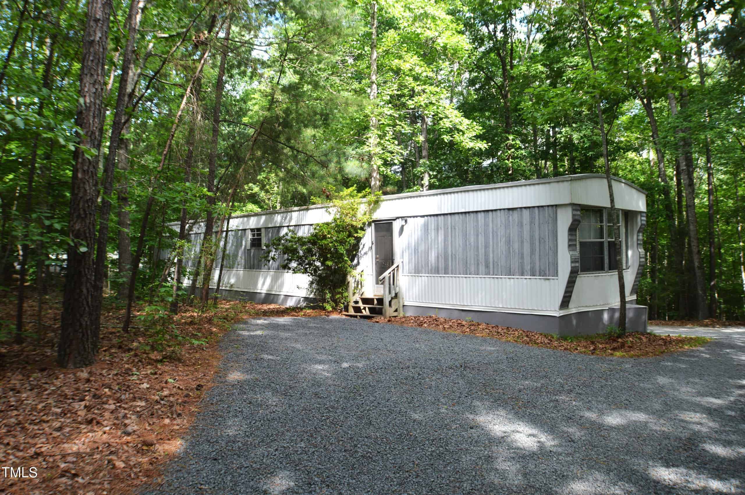 2587 Cedar Lane, Oxford, NC 27565