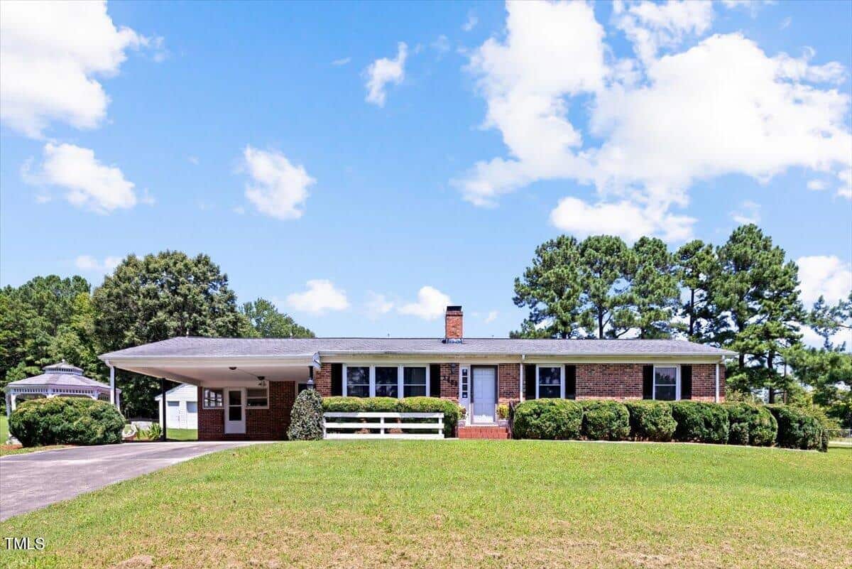 3659 W Antioch Drive, Oxford, NC 27565