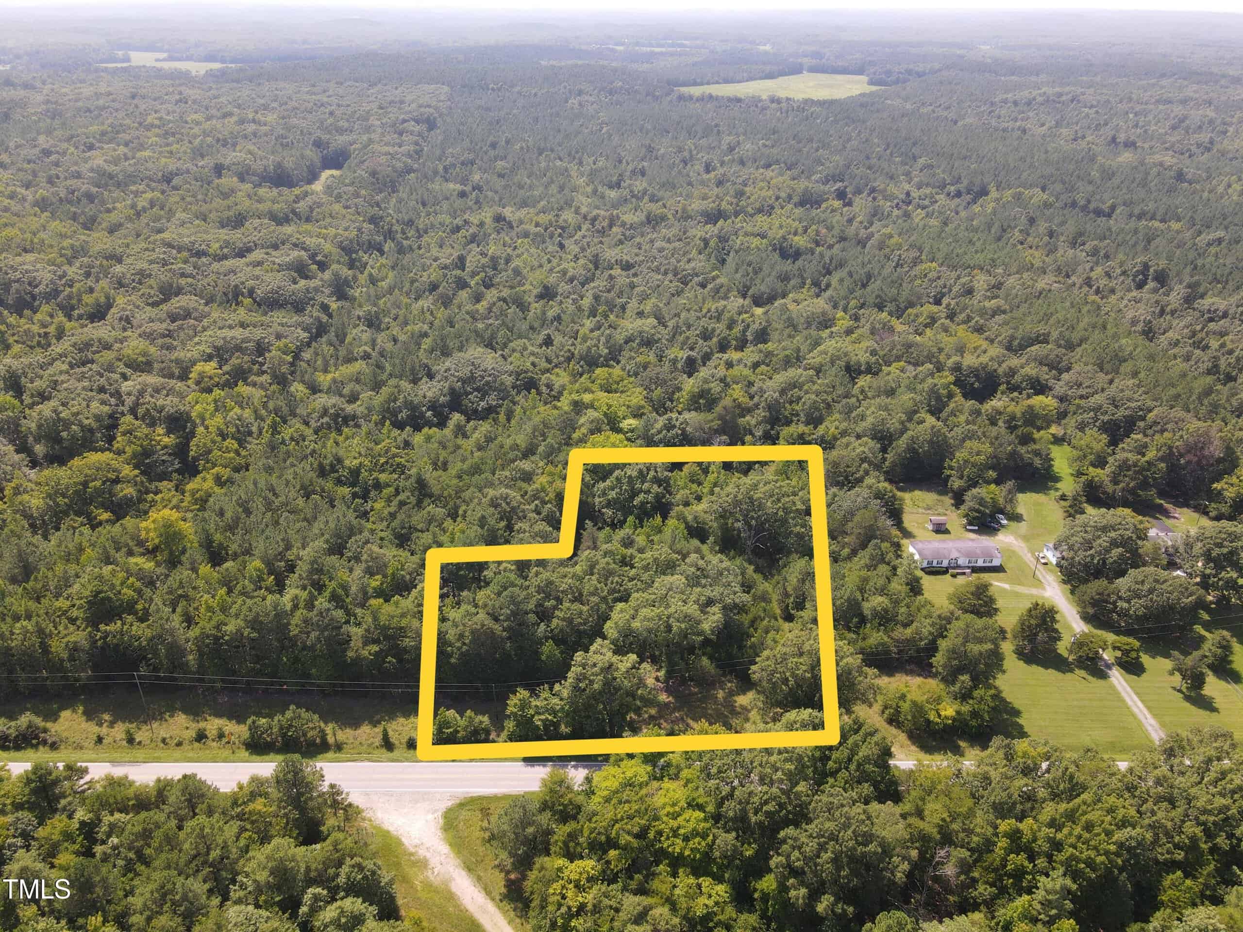 9171 US 15, Bullock, NC 27507
