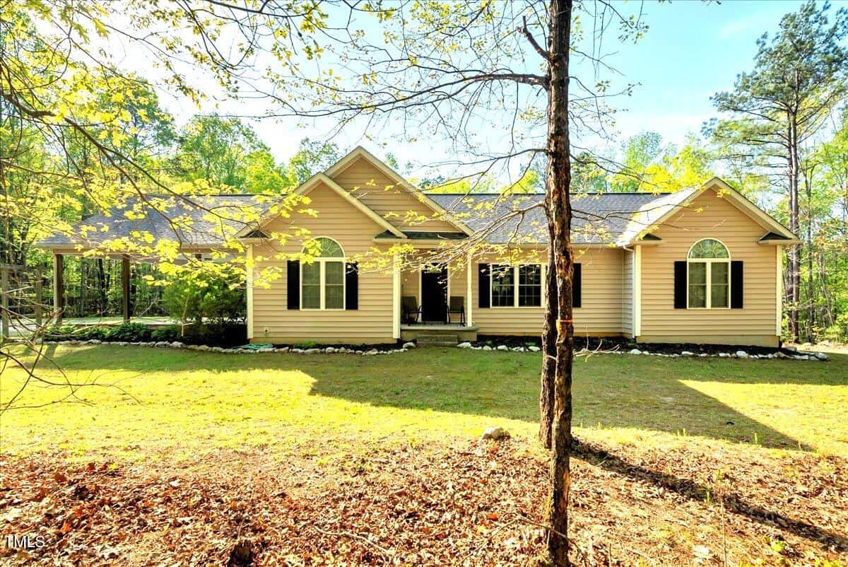 452 Dogwood Trail, Henderson, NC 27537