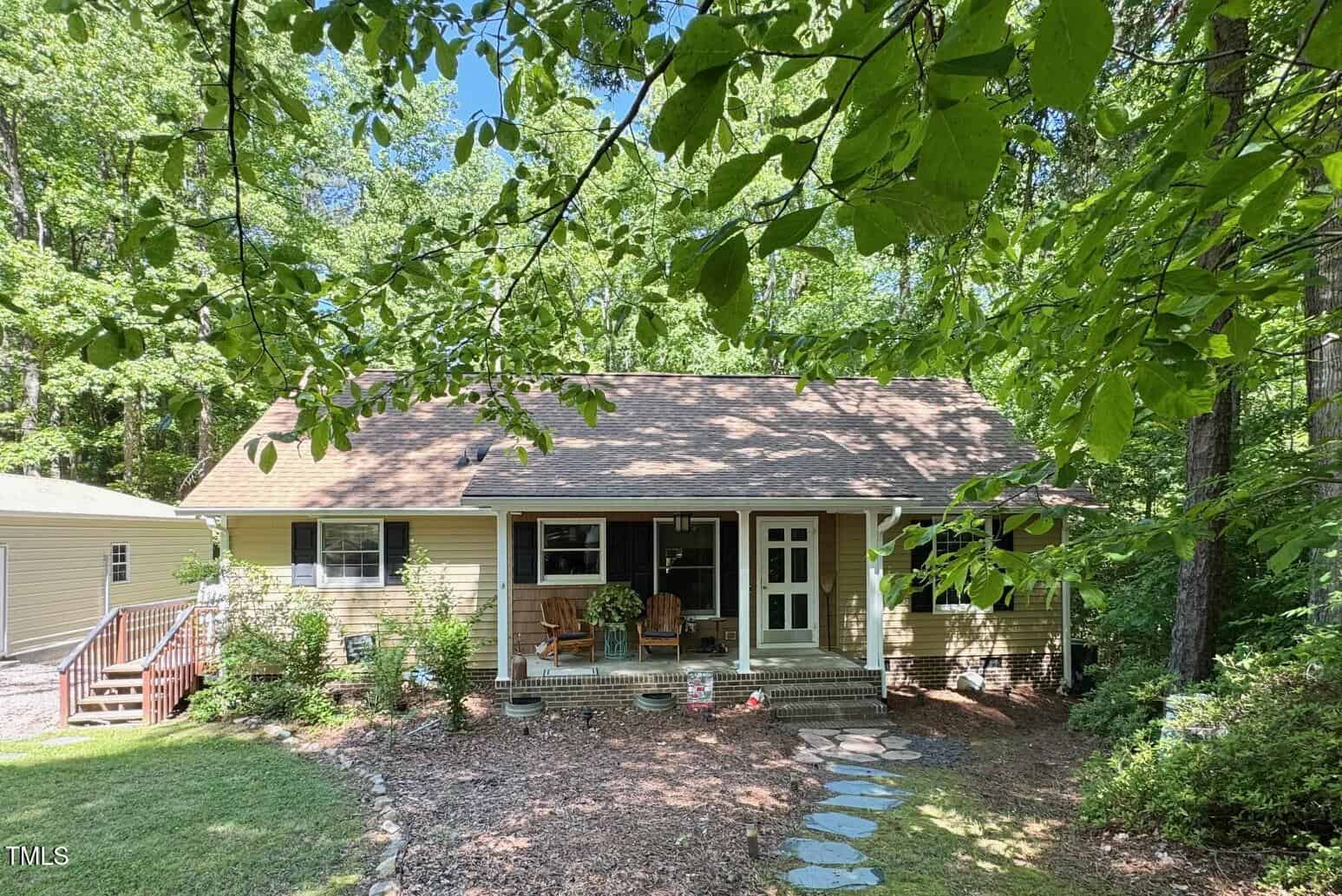 96 Holly Circle, Henderson, NC 27537
