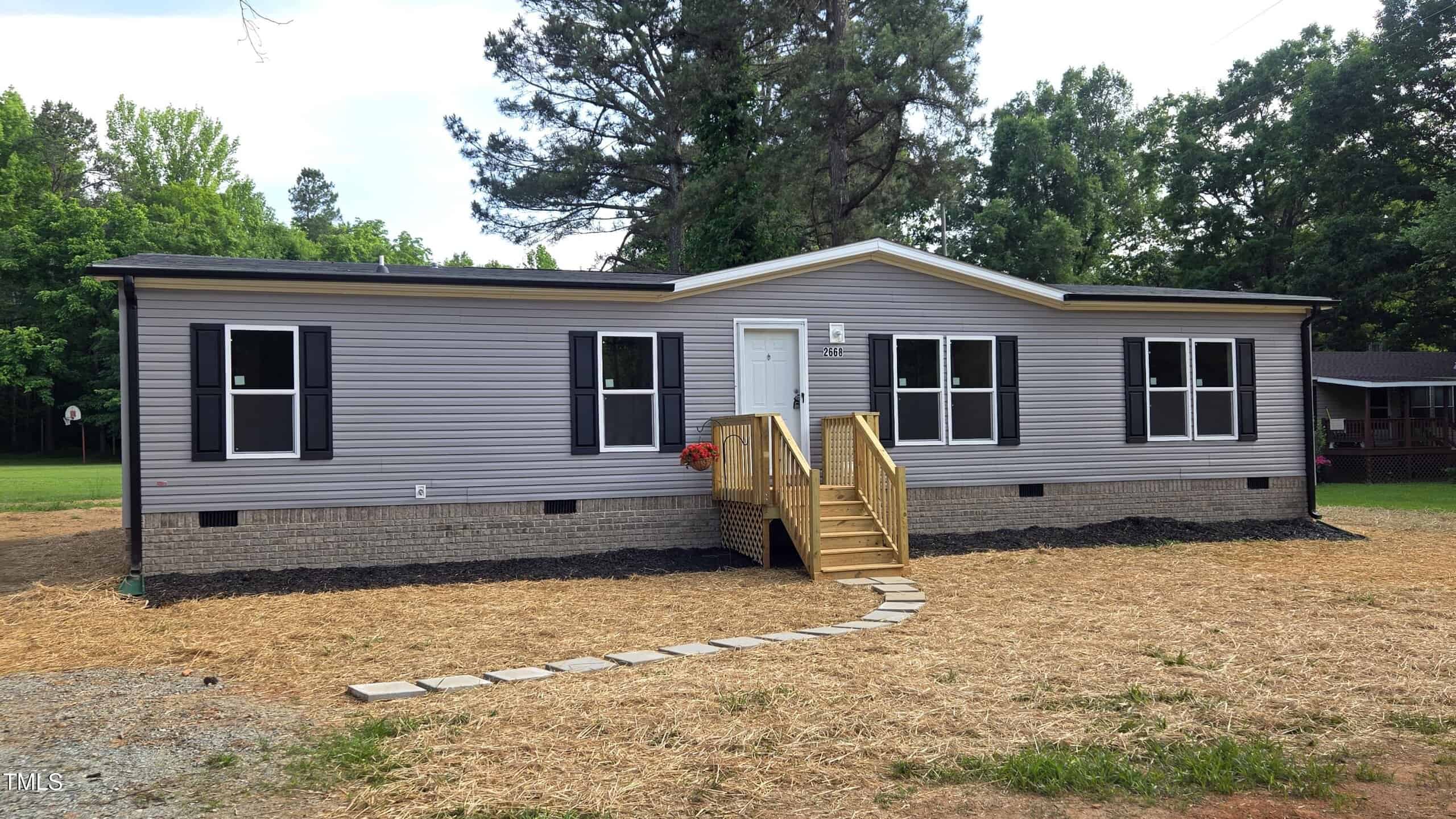 2668 Bodie Currin Road, Oxford, NC 27565