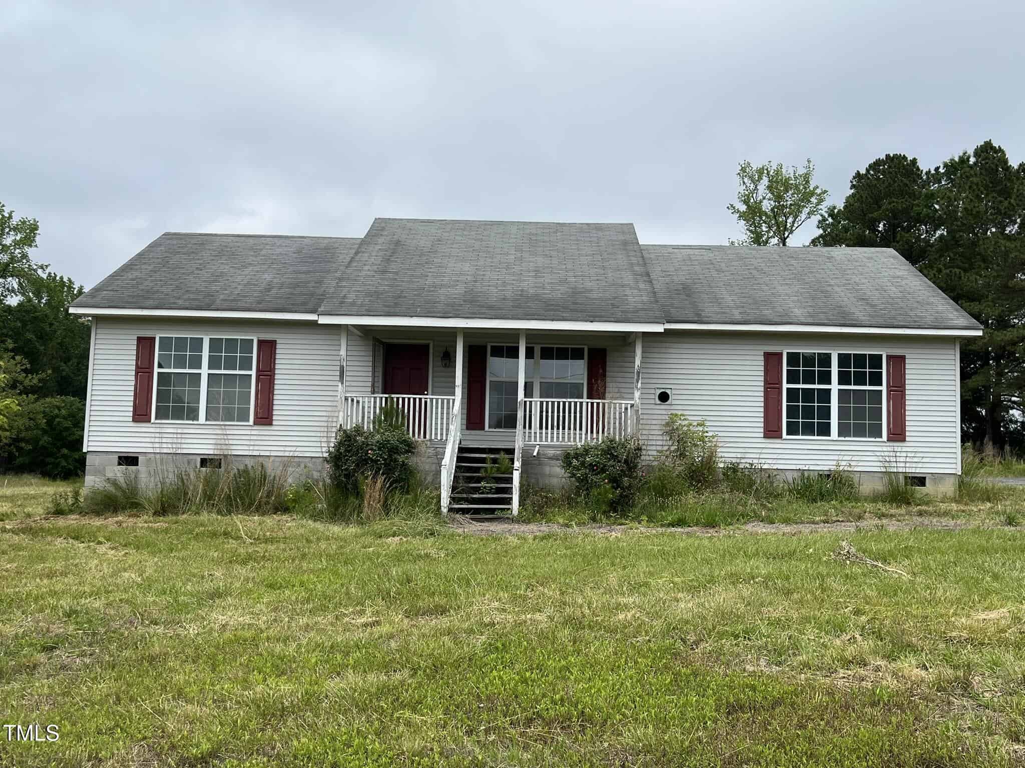 3213 Sam USry Road, Oxford, NC 27565