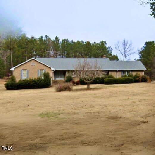 1815 Peter Gill Road, Henderson, NC 27537