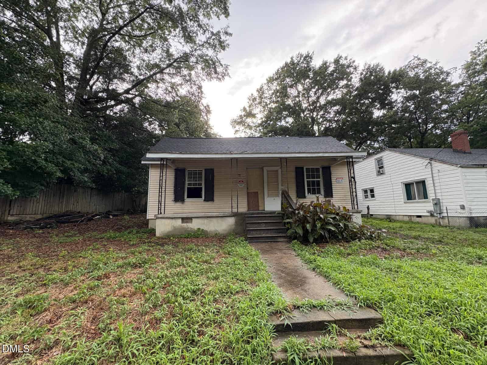 422 Harriett Street, Henderson, NC 27536