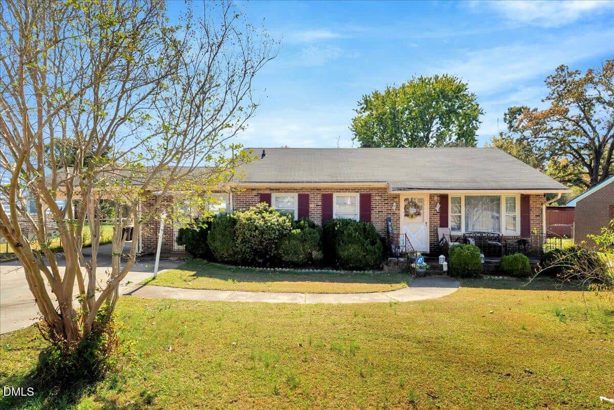 1816 S Clearview Drive, Henderson, NC 27536