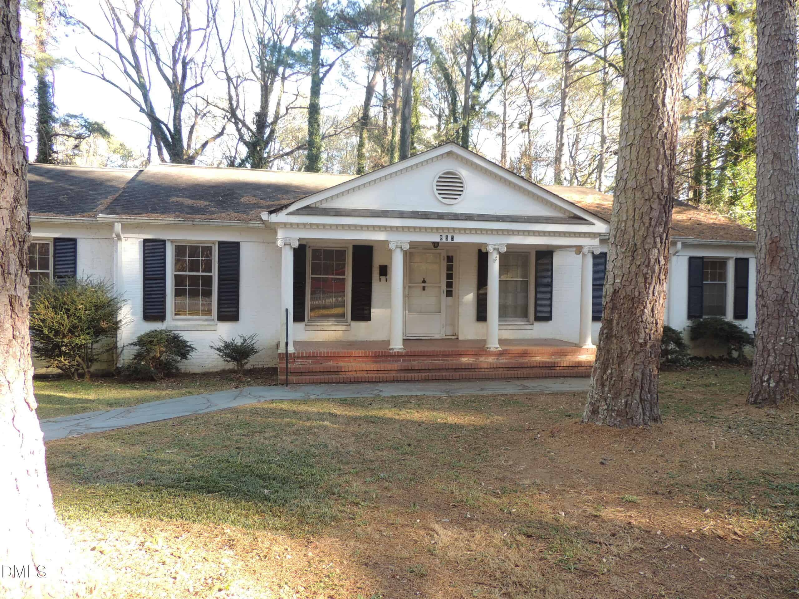 855 Park Avenue, Henderson, NC 27536