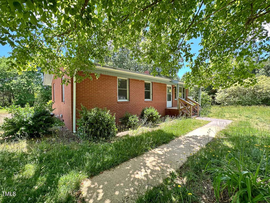 80 Dunn Road, Louisburg, NC 27549