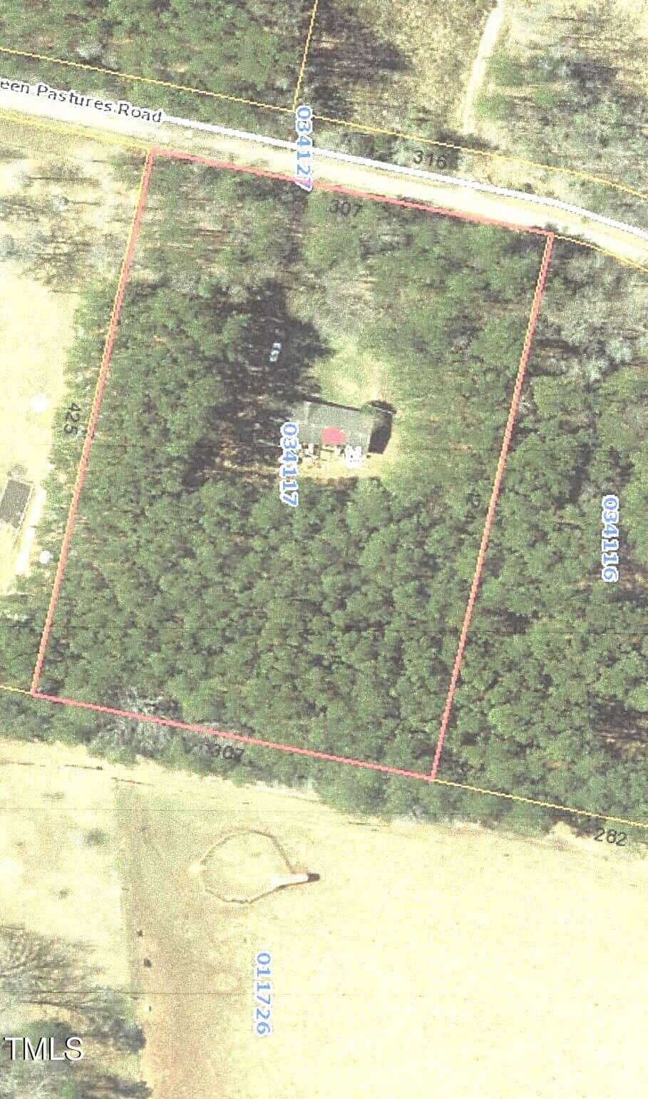 25 Green Pastures Road, Louisburg, NC 27549