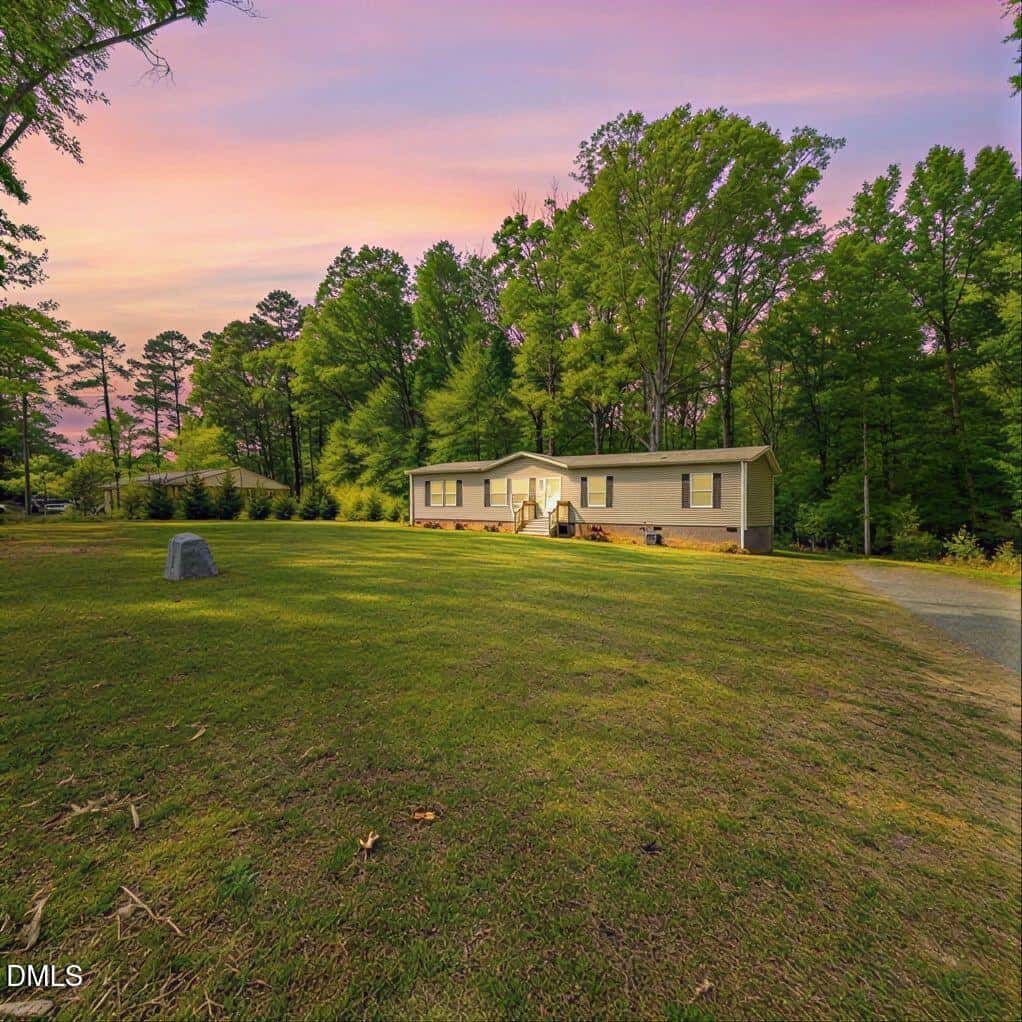 4033 Salem Road, Oxford, NC 27565