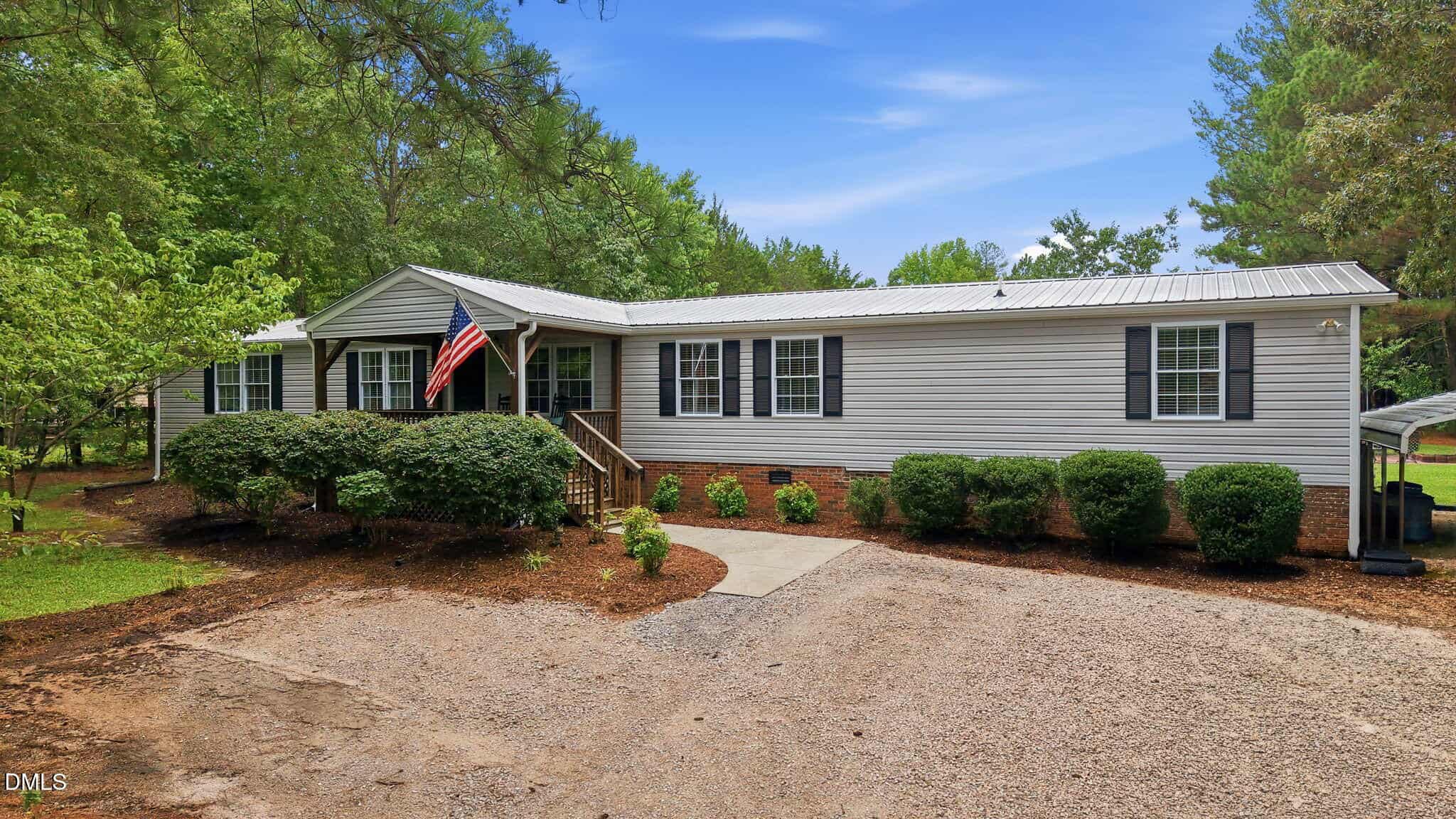 104 Pineview Drive, Louisburg, NC 27549