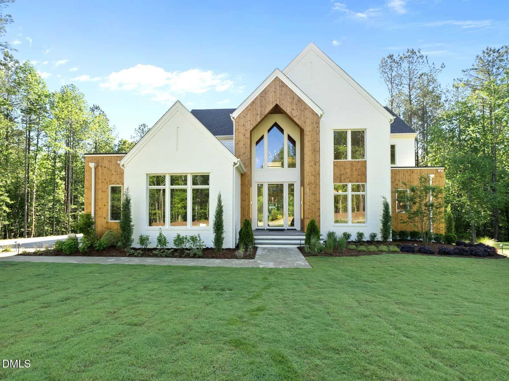 7608 Falls Creek Lane, Raleigh, NC 27614