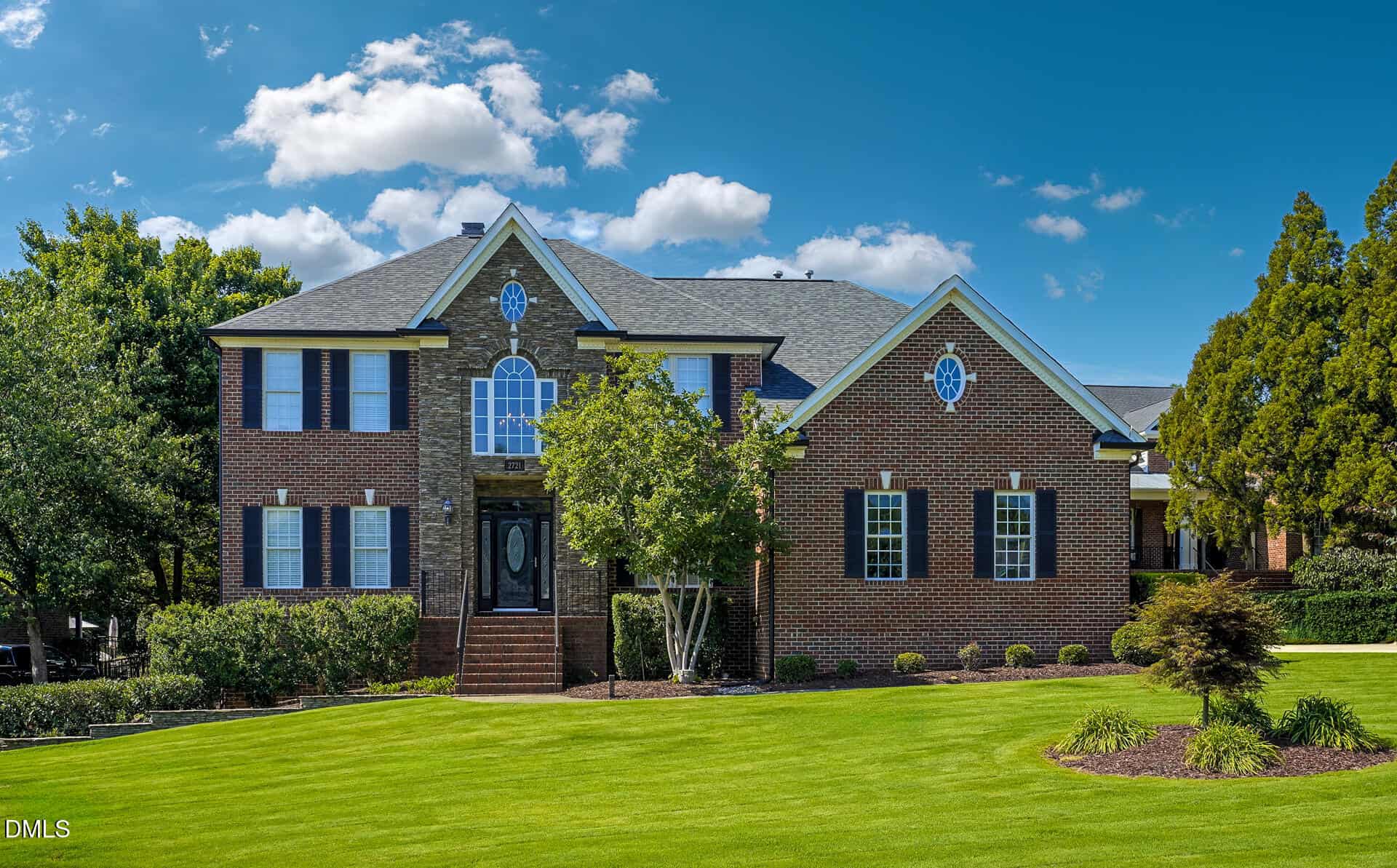 2721 Stratford Hall Drive, Raleigh, NC 27614