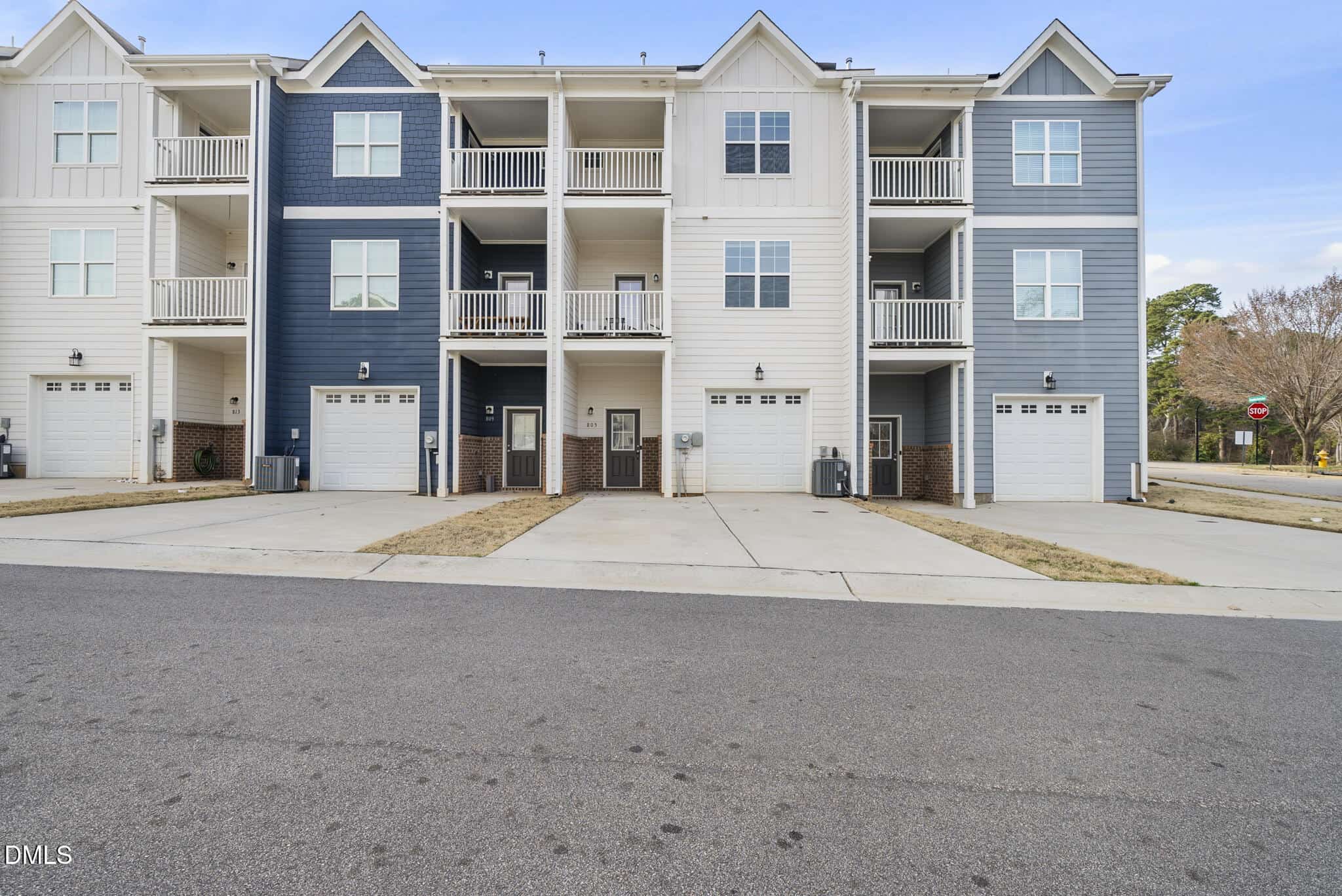 805 S Franklin Street, Wake Forest, NC 27587