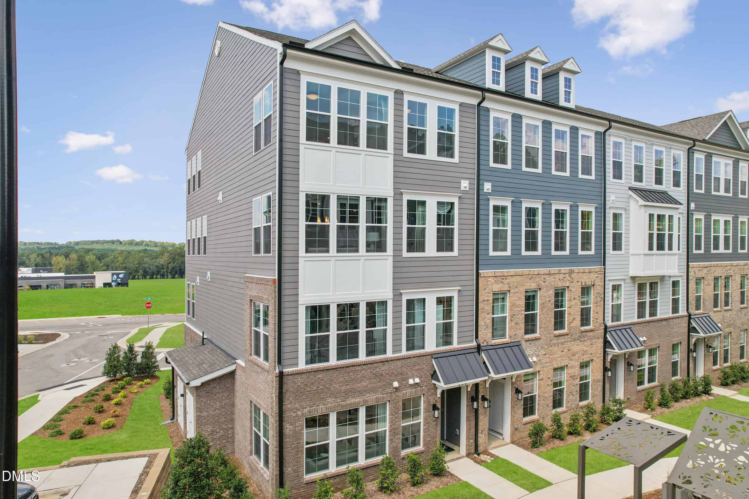 709 Grove Edge Lane Unit 200, Wake Forest, NC 27587