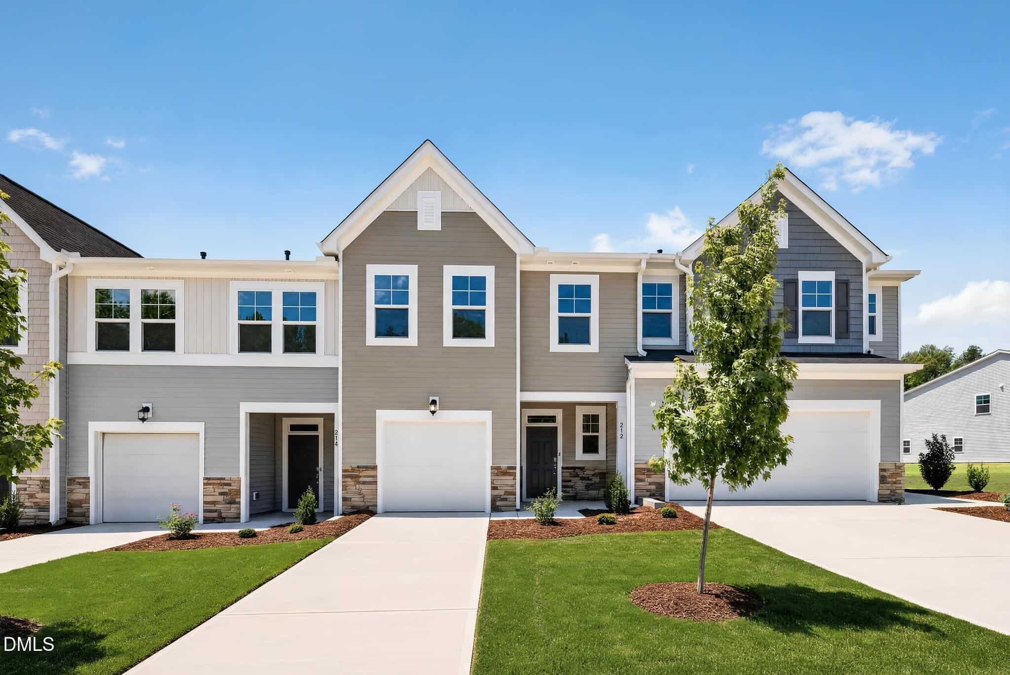 212 Tree Moss Court, Rolesville, NC 27571