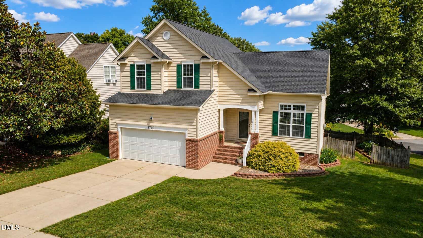 8709 Blakehurst Drive, Raleigh, NC 27617