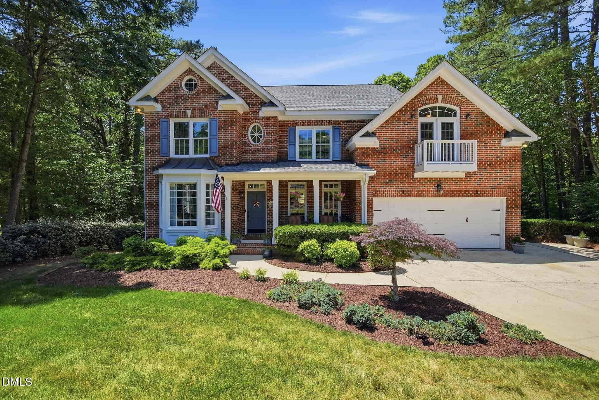5805 Valley Mist Court, Raleigh, NC 27613