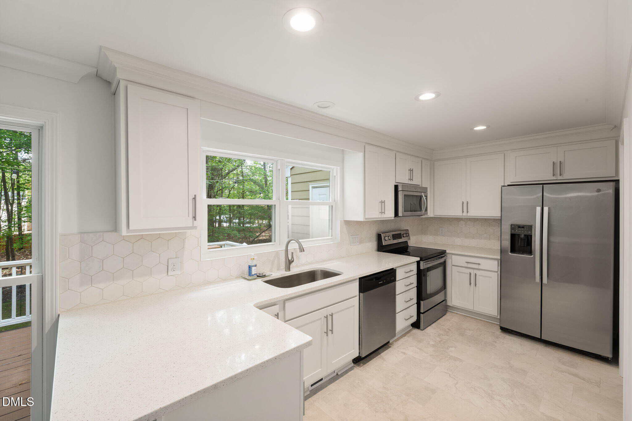 901 Bridge Way, Raleigh, NC 27615