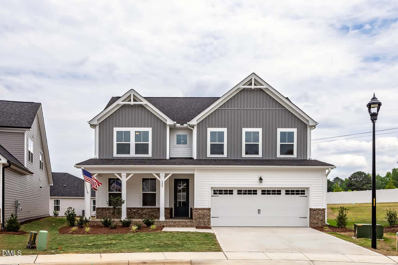508 Crescent Wood Trail, Zebulon, NC 27597