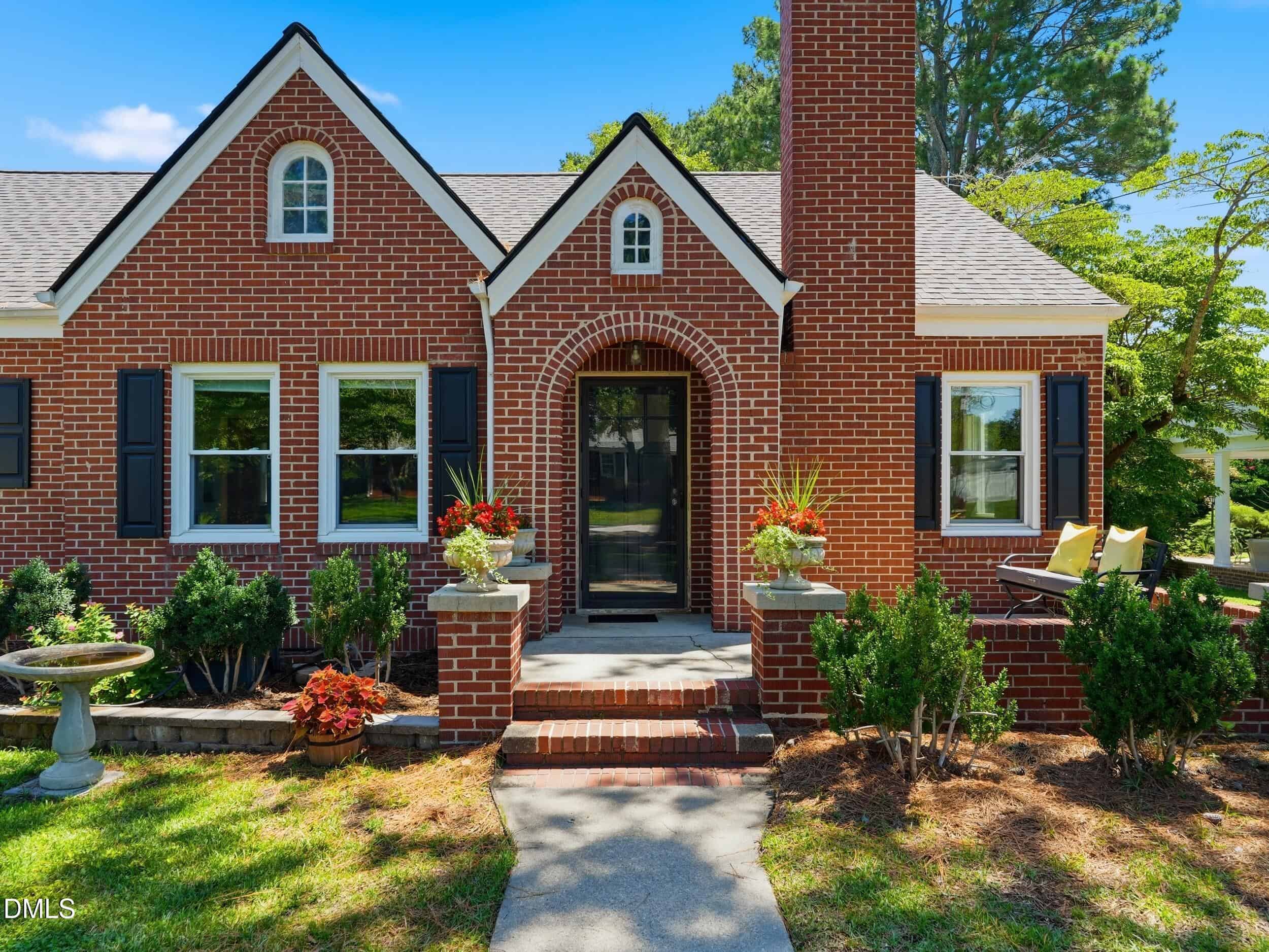 808 N Church Street, Zebulon, NC 27597