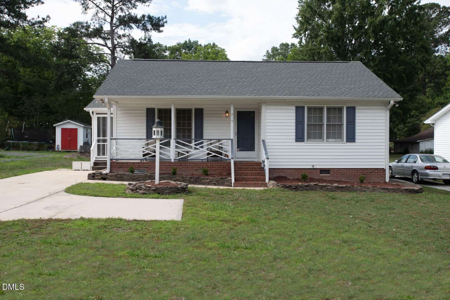 215 E Vance Street, Zebulon, NC 27597