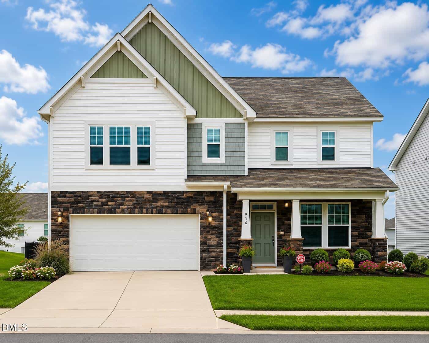 936 Channel Drop Loop, Zebulon, NC 27597
