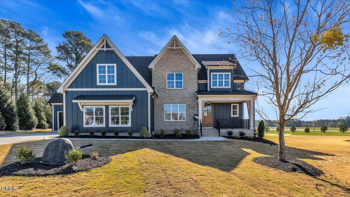 1104 Tobacco Row Court, Zebulon, NC 27597