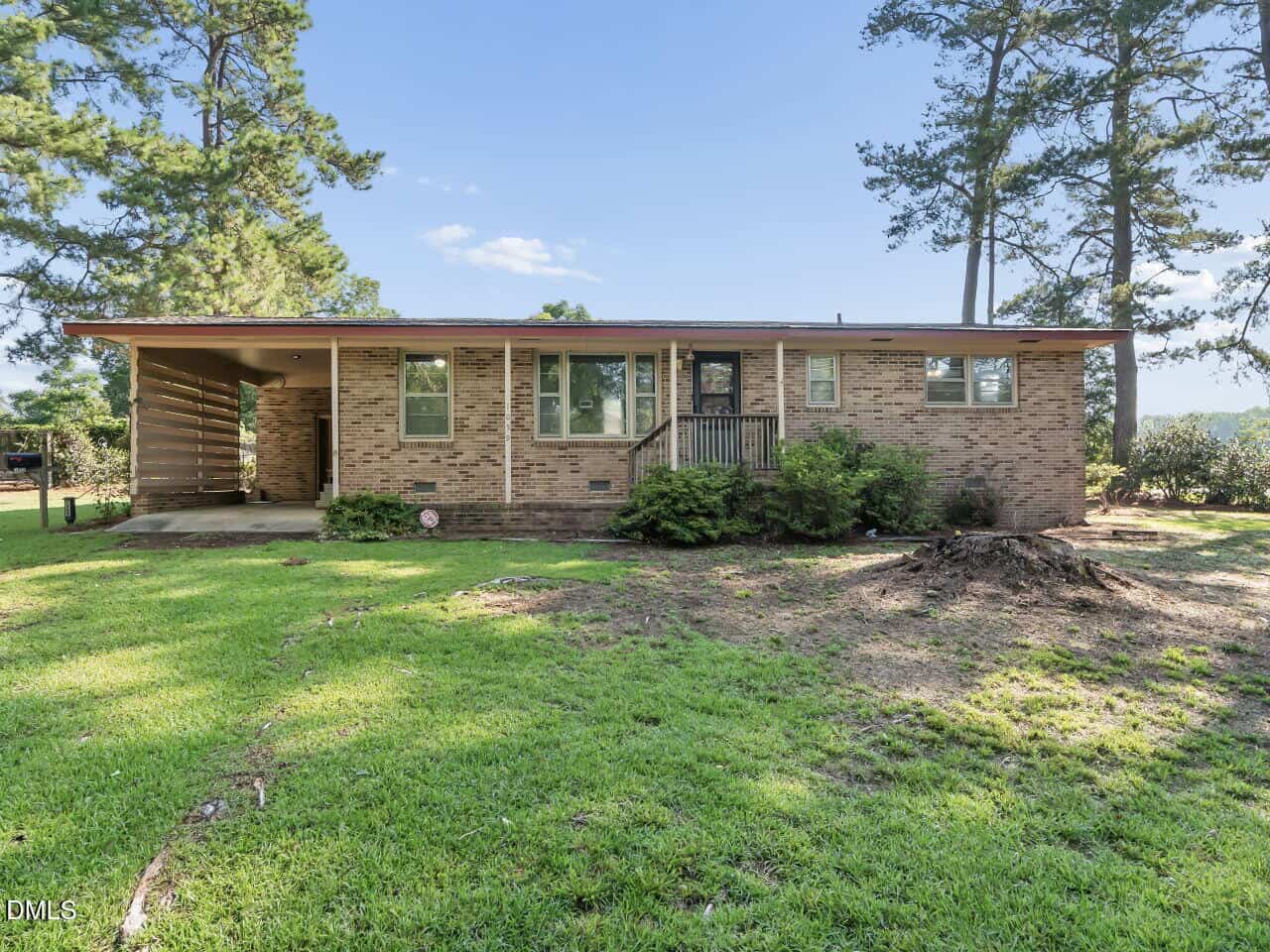 1059 S Hollybrook Road, Wendell, NC 27591