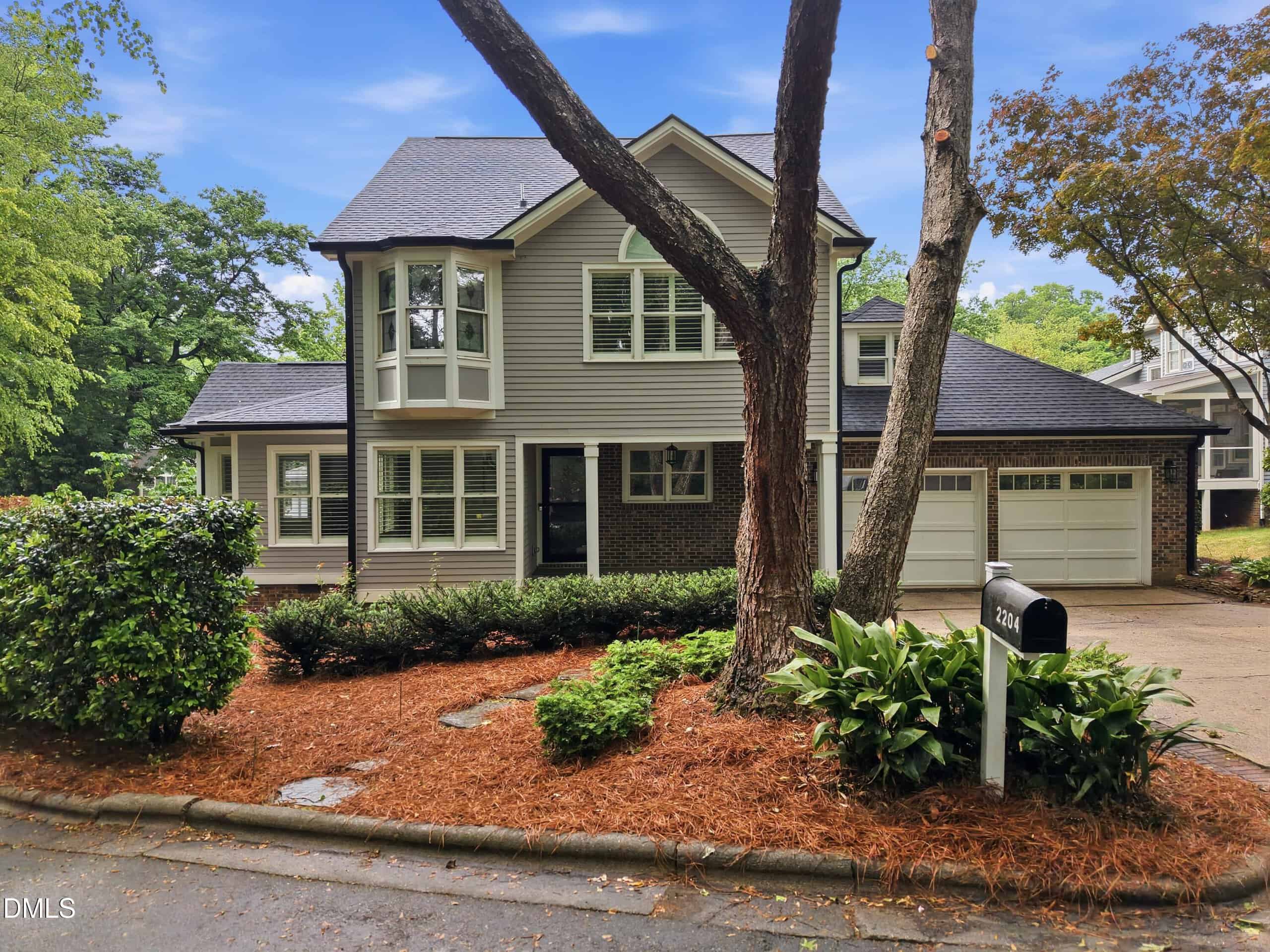 2204 Oxford Hills Drive, Raleigh, NC 27608