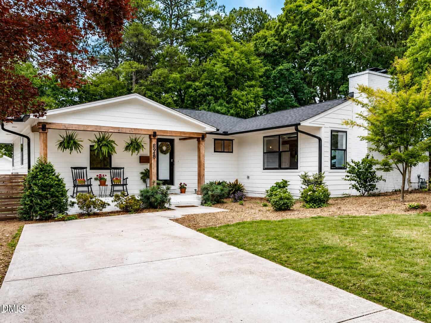 828 Woodburn Road, Raleigh, NC 27605