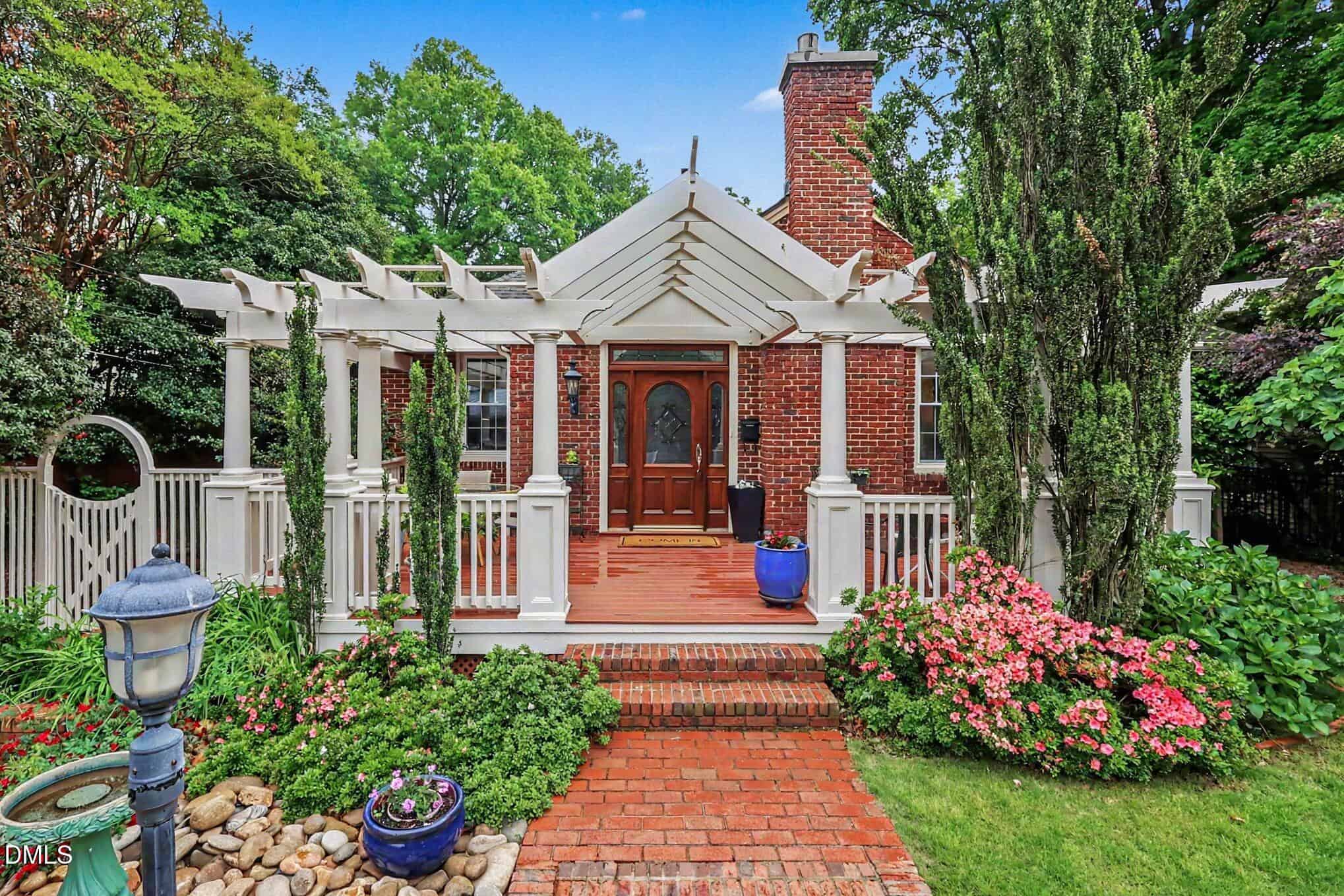 2711 Everett Avenue, Raleigh, NC 27607