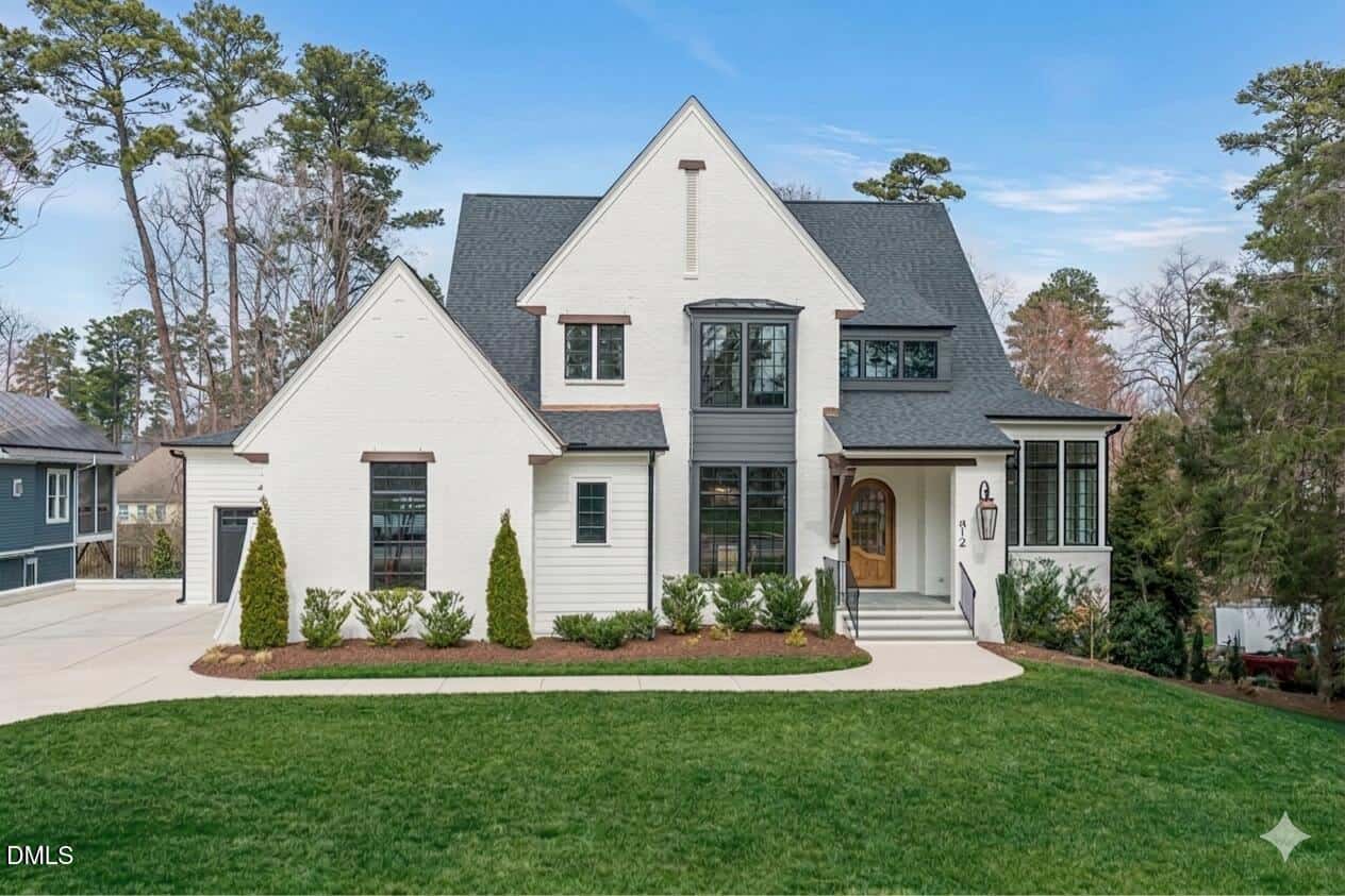 812 Manchester Drive, Raleigh, NC 27609