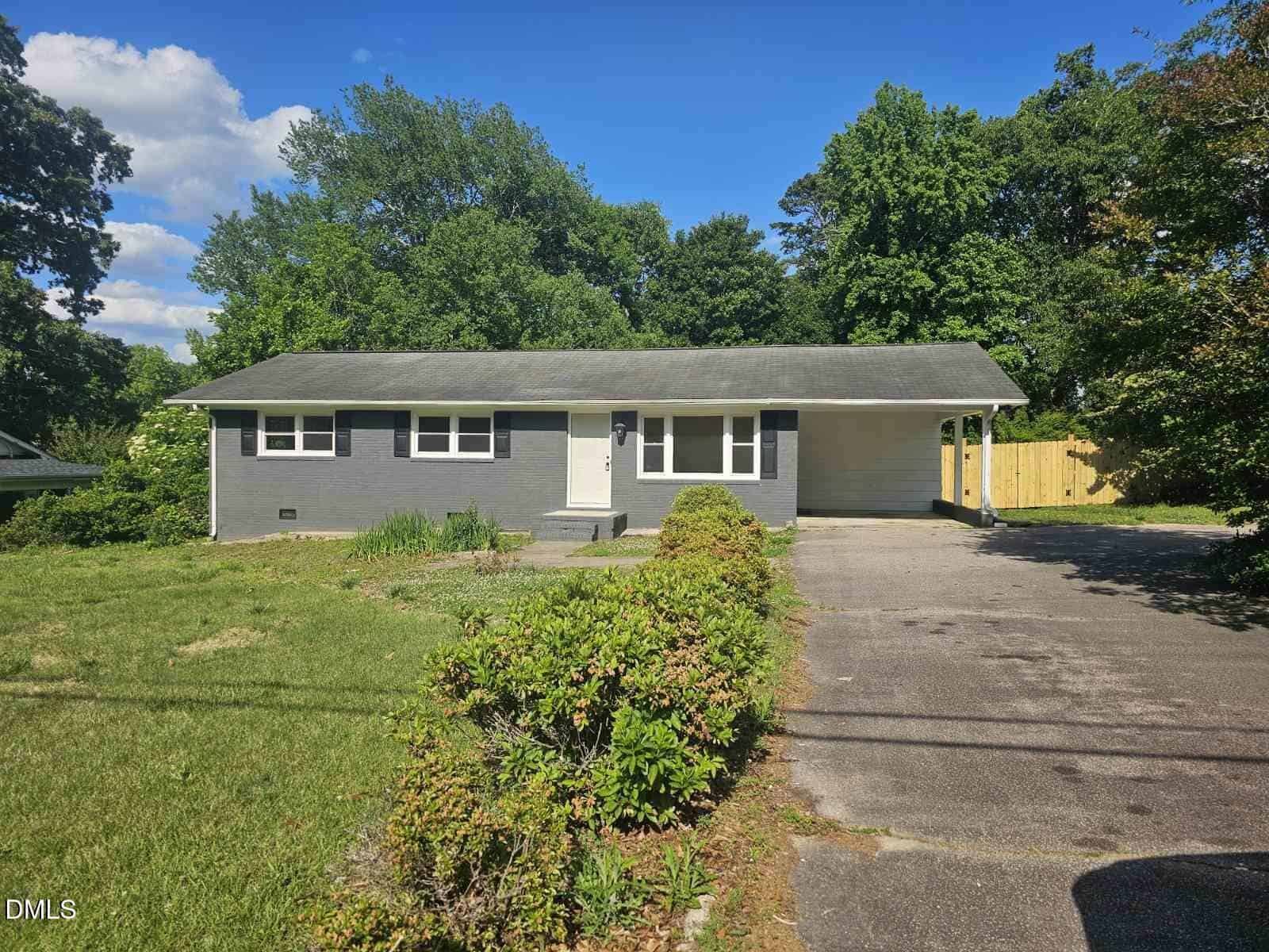 5923 Woodcrest Drive, Raleigh, NC 27603