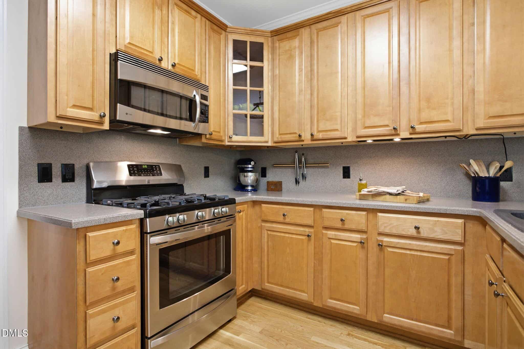 3236 Summer Oaks Drive, Apex, NC 27539