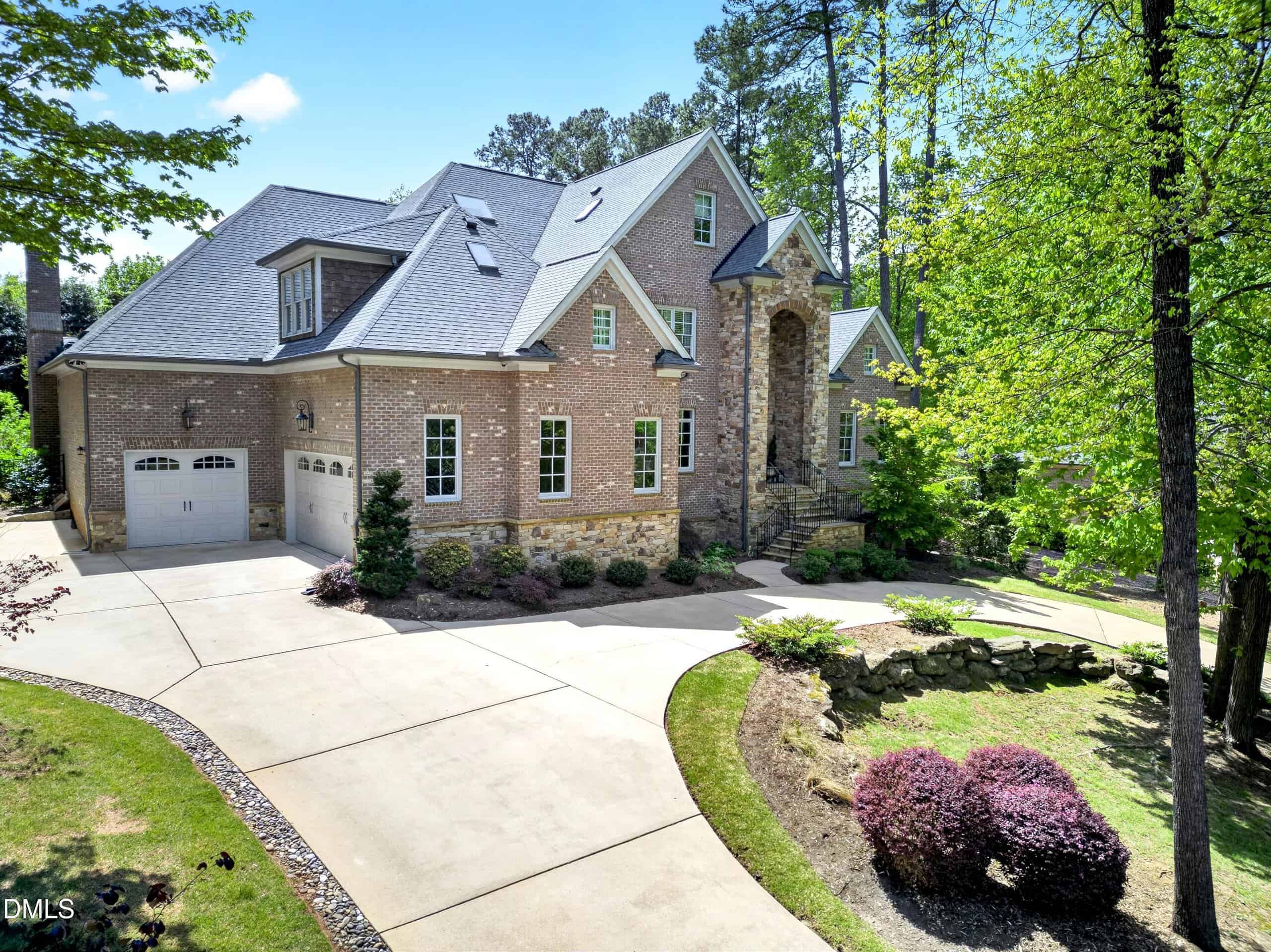 3513 Eilla Bluffs Court, Raleigh, NC 27606