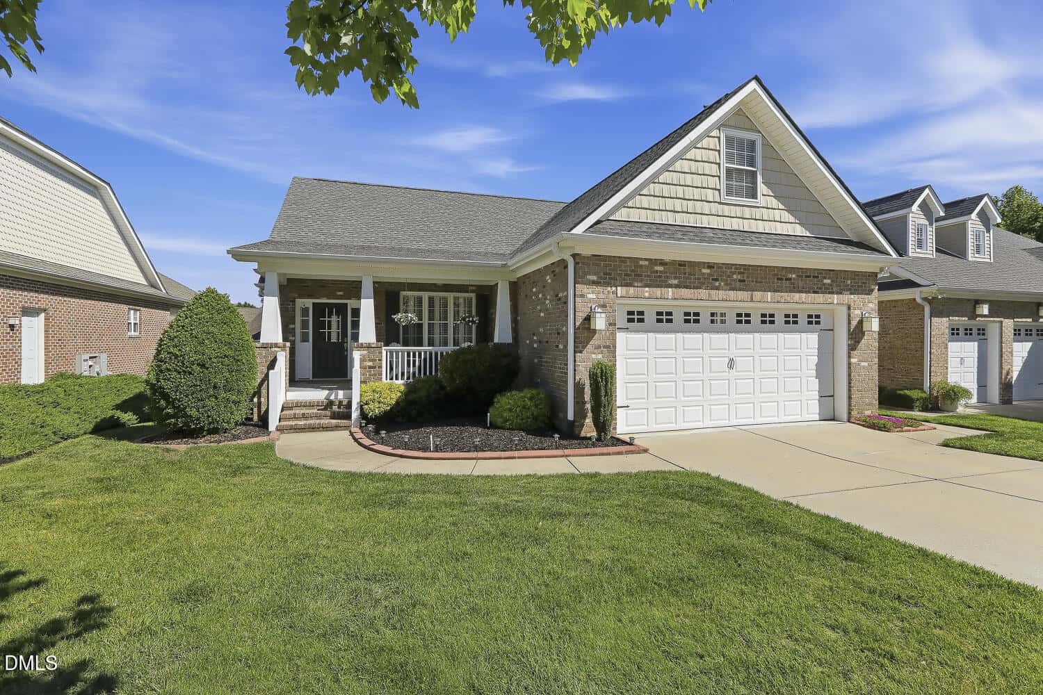 813 Canyoncreek Lane, Fuquay-Varina, NC 27526
