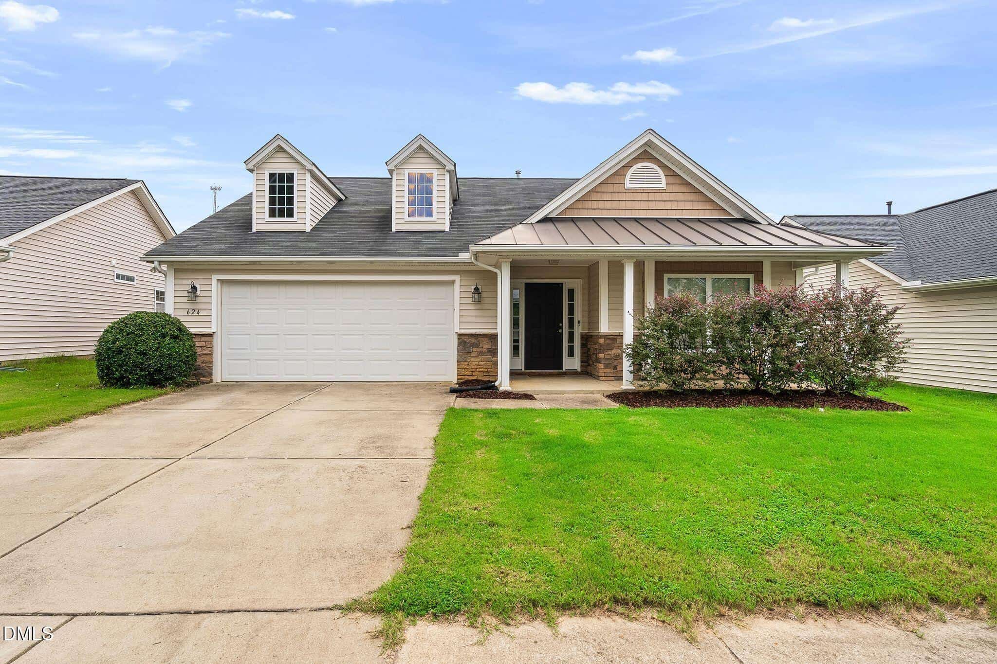 624 Lawson Cypress Lane, Fuquay-Varina, NC 27526