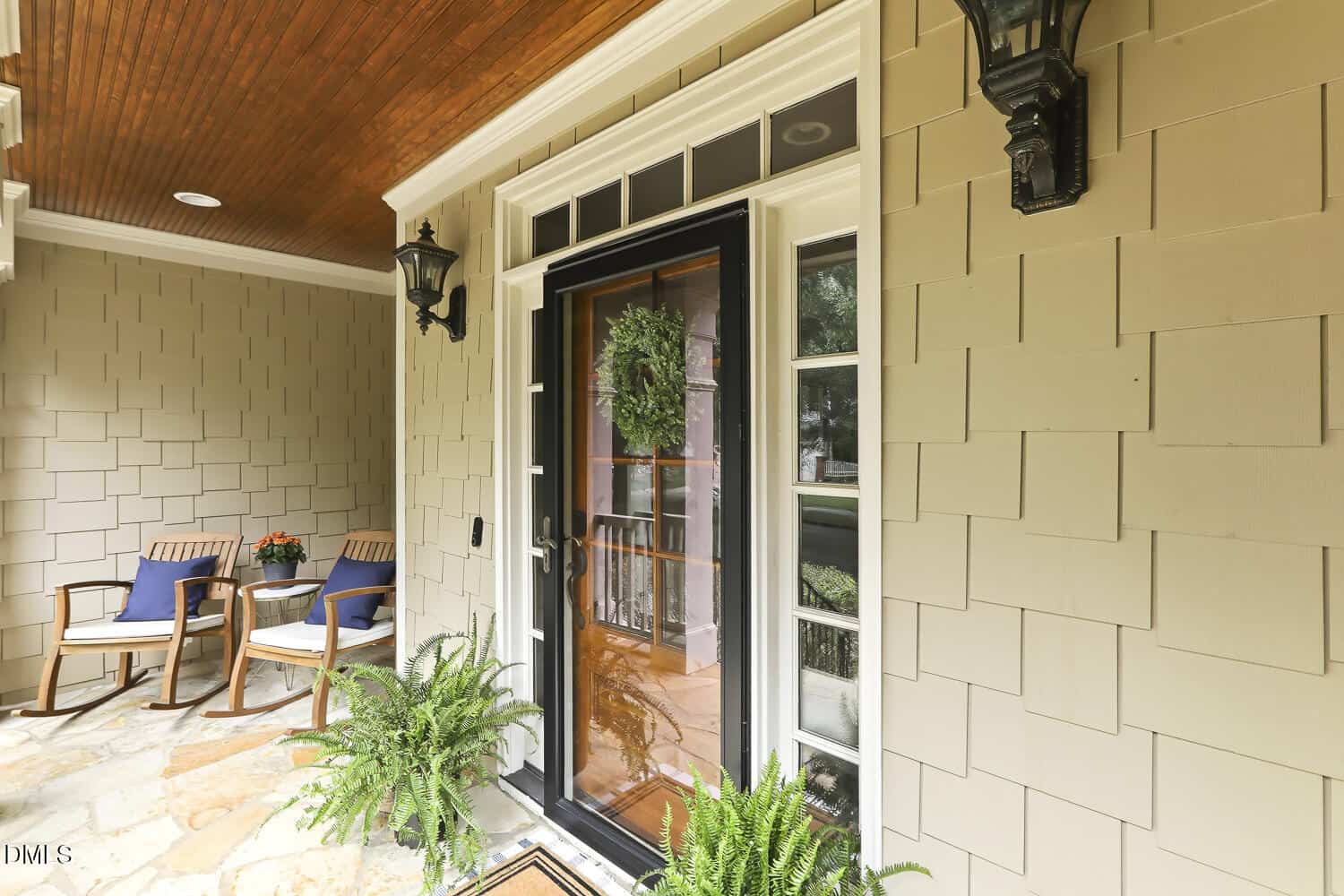 113 Grantwood Drive, Holly Springs, NC 27540