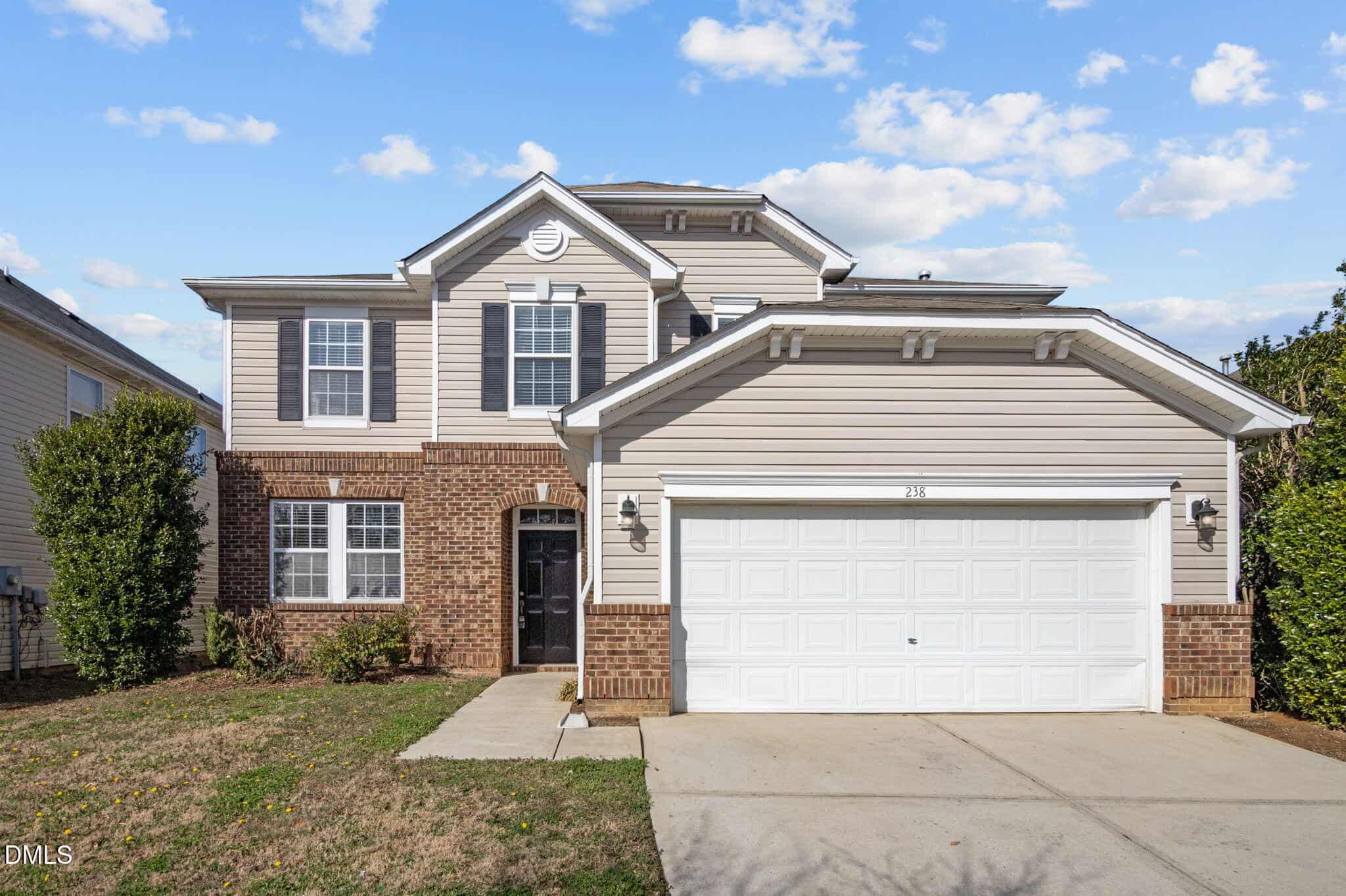 238 Larktree Lane, Fuquay-Varina, NC 27526