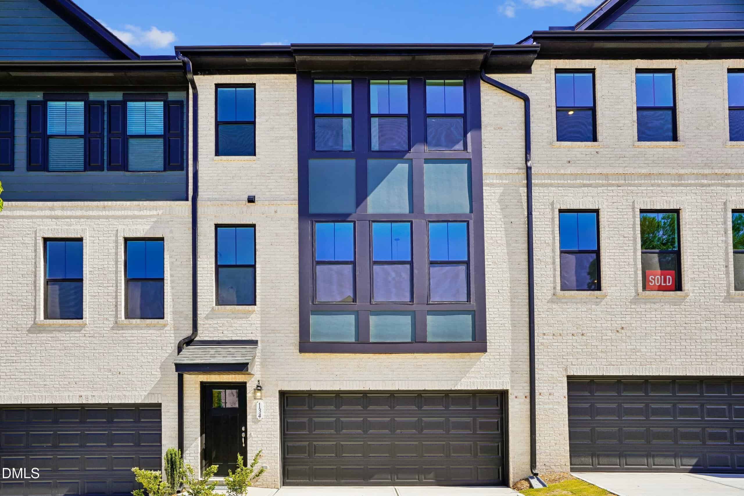 134 Midtown Rows Way, Fuquay Varina, NC 27526