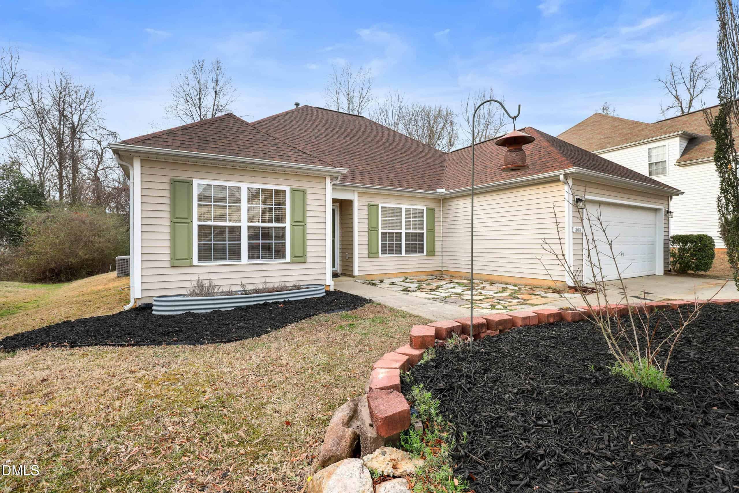 808 Red Oak Tree Drive, Fuquay-Varina, NC 27526