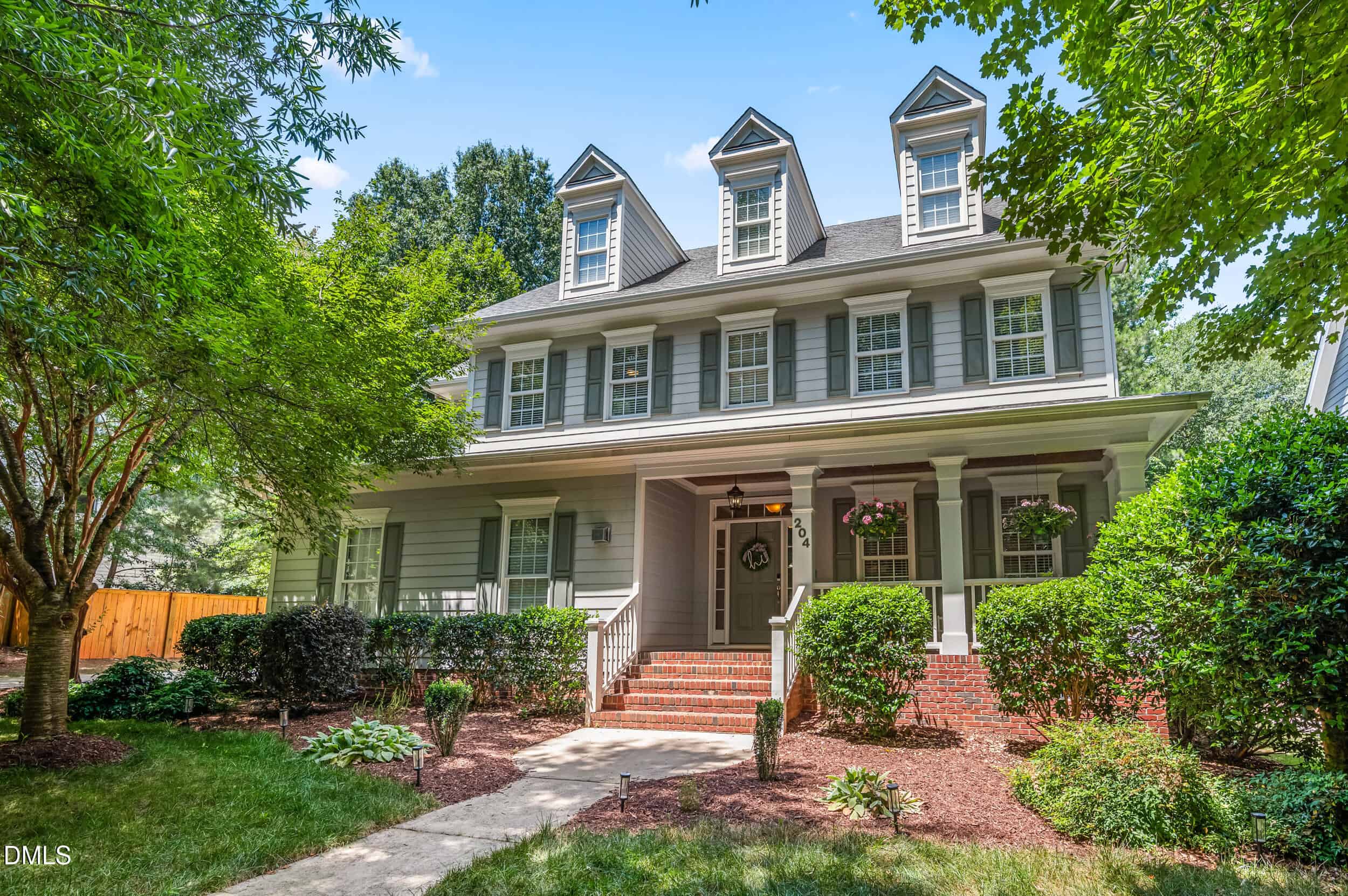 204 Grantwood Drive, Holly Springs, NC 27540