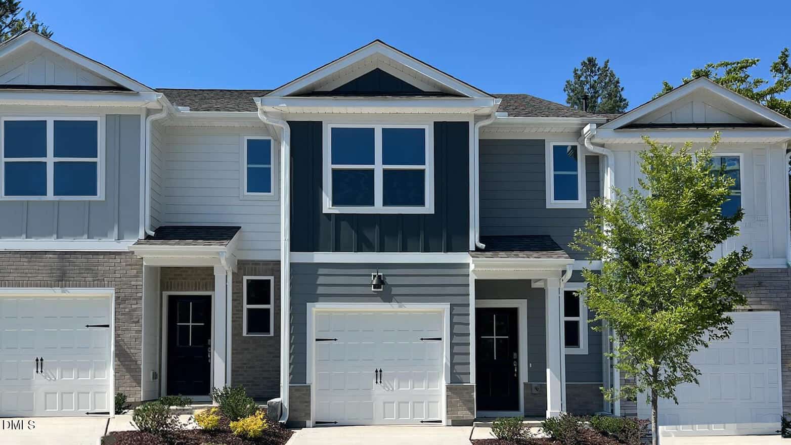 5207 Red Crimson Drive, Willow Springs, NC 27592