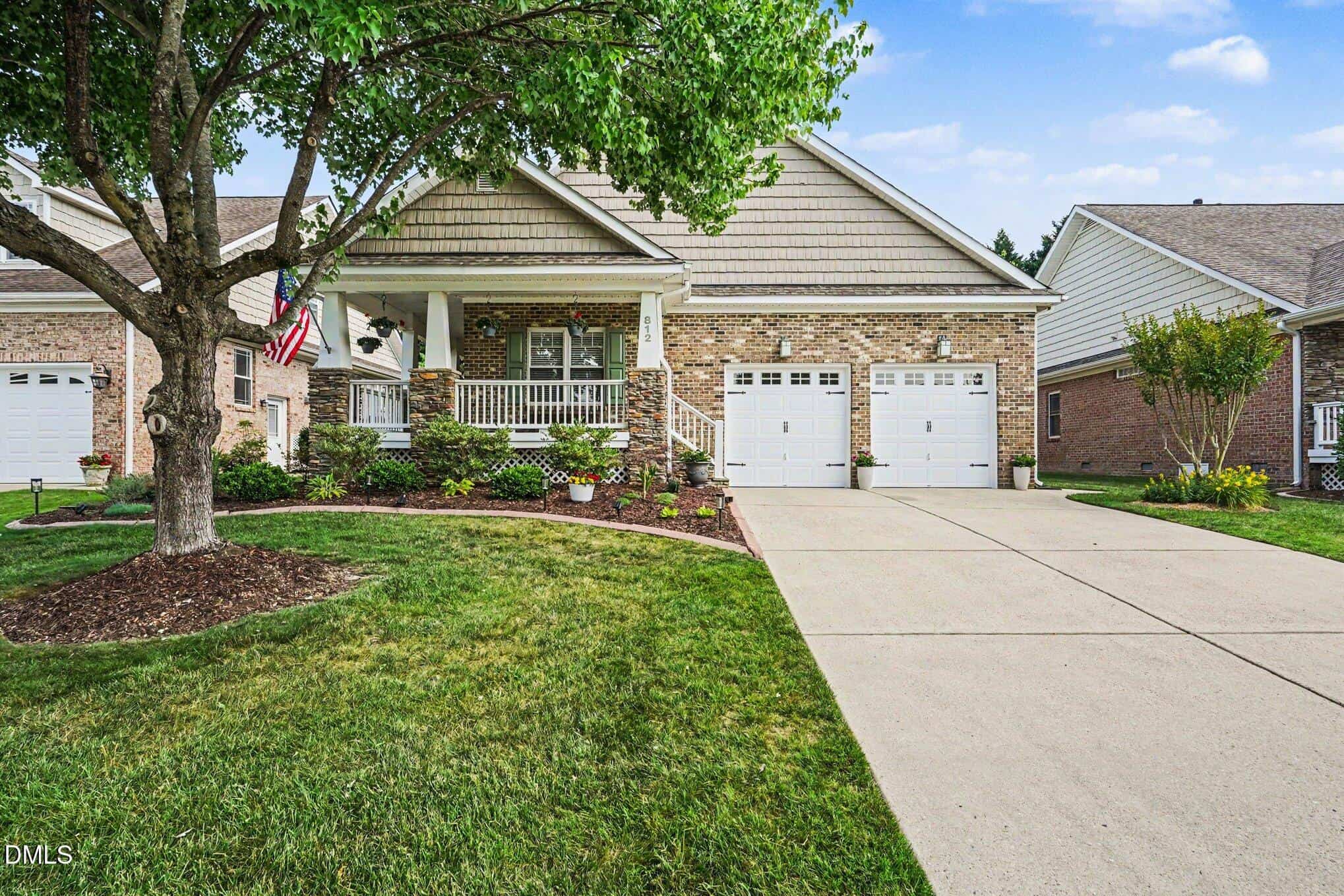 812 Canyoncreek Lane, Fuquay-Varina, NC 27526