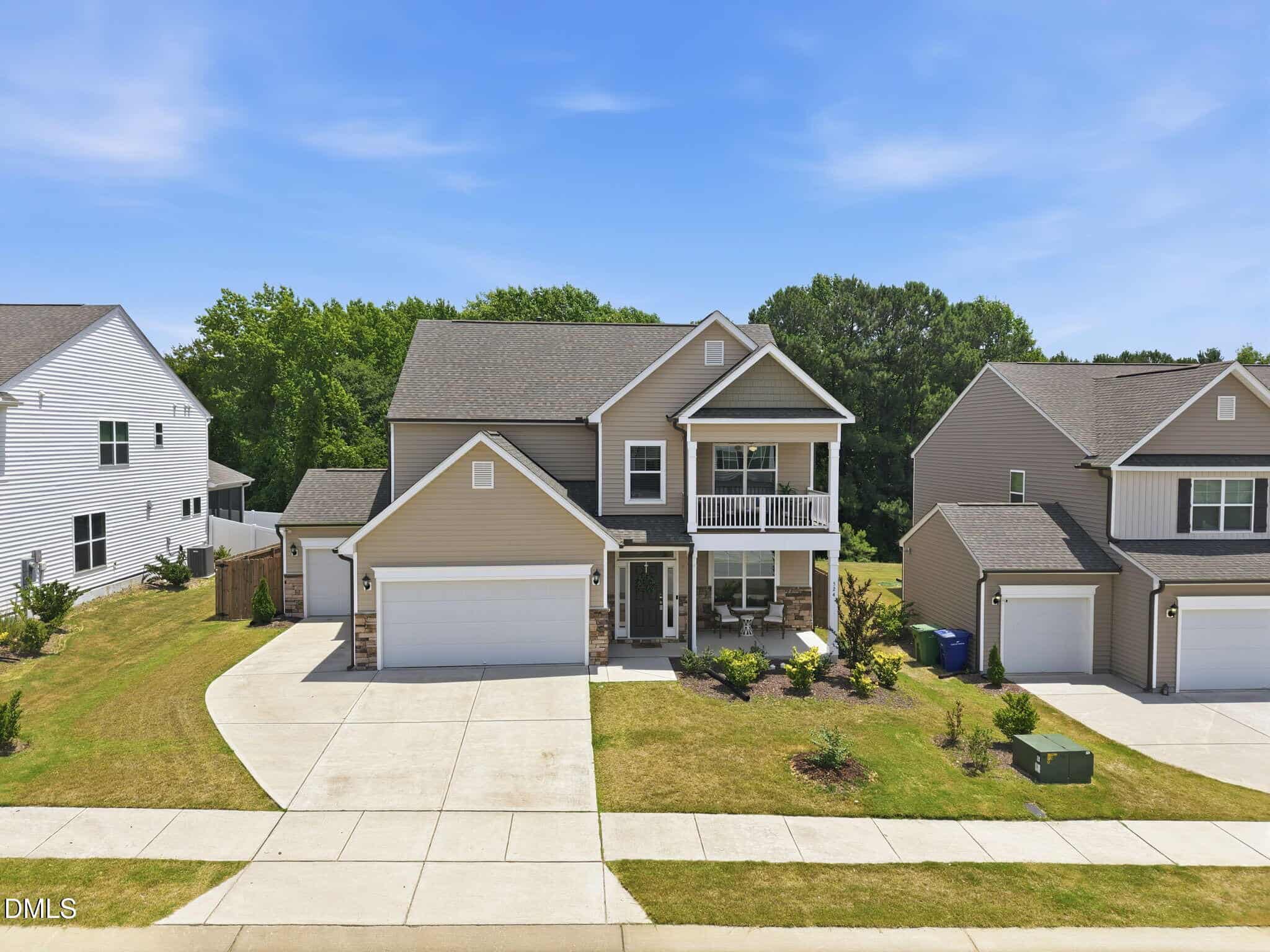 524 Glenwyck Court, Fuquay-Varina, NC 27526