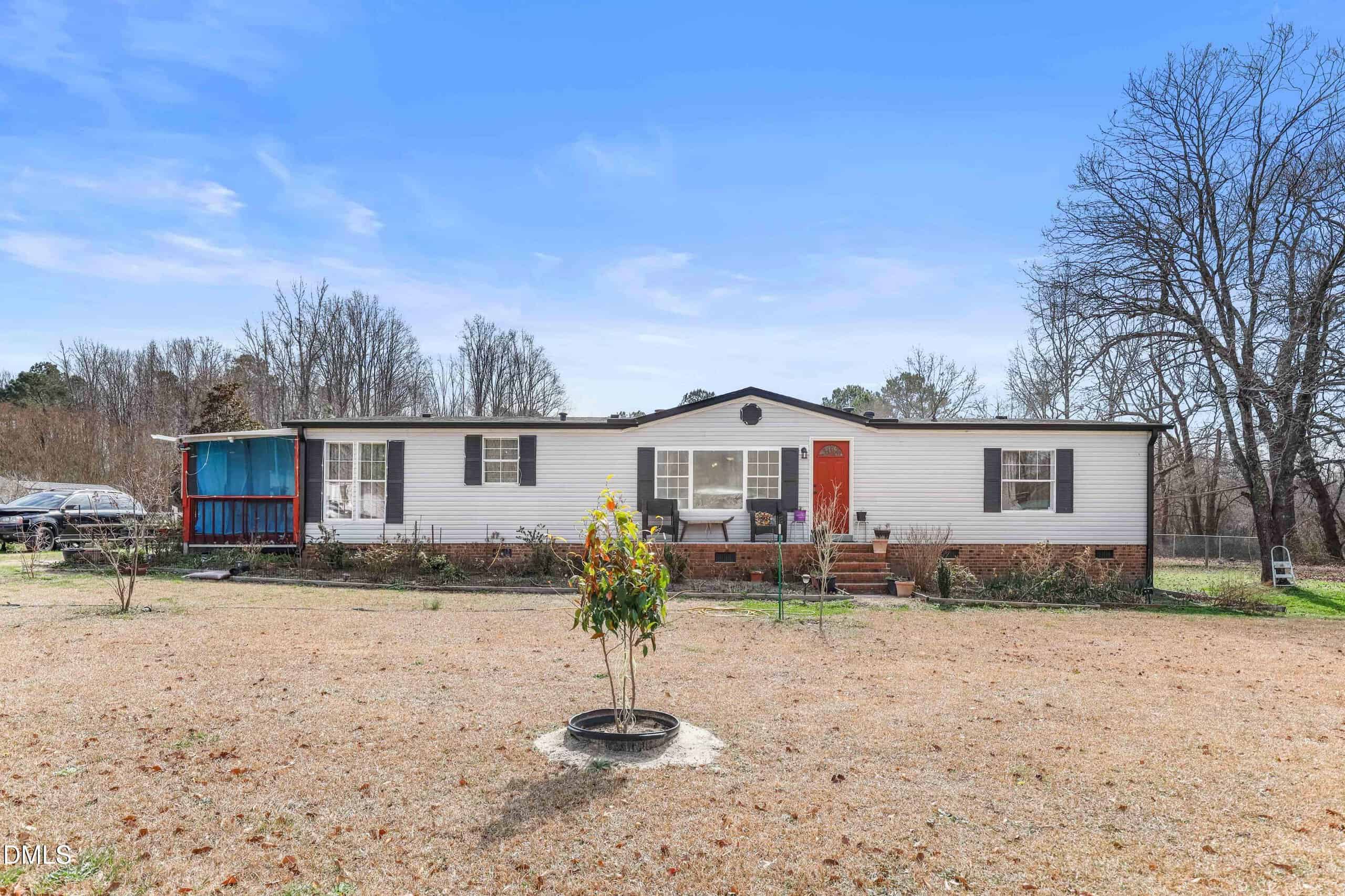 1425 Country Pond Lane, Willow Springs, NC 27592